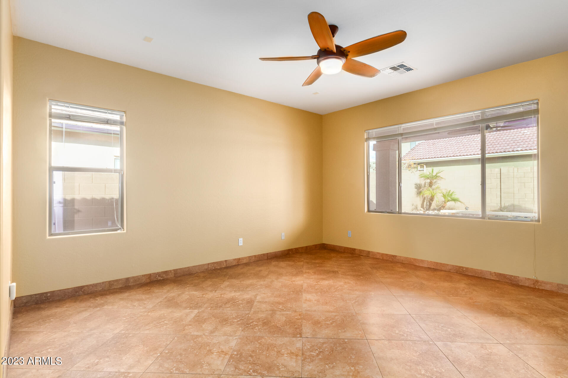 13788 W WATSON Lane