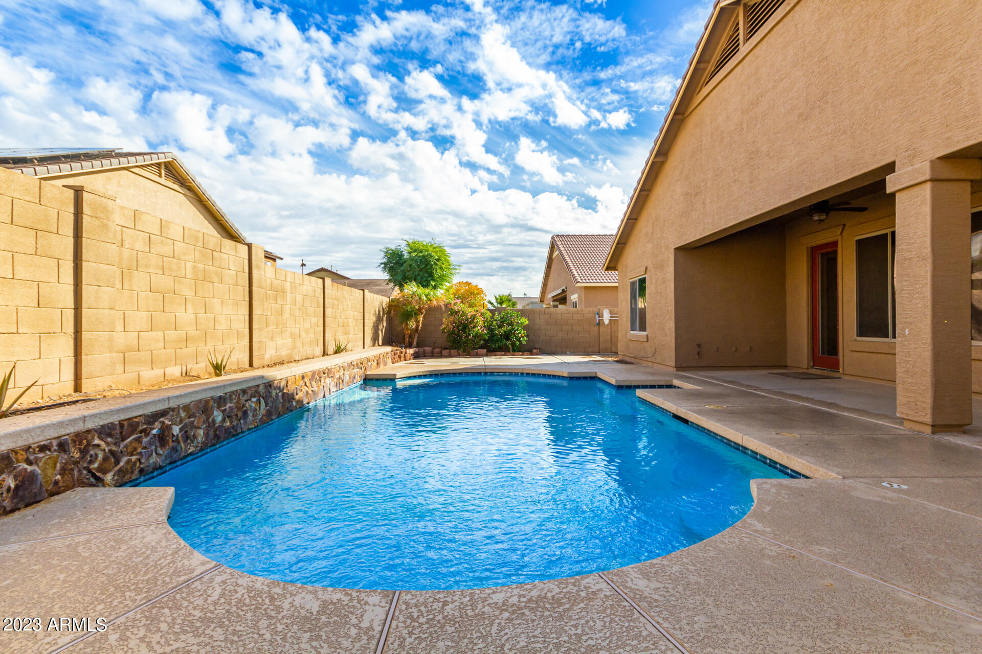 13788 W WATSON Lane