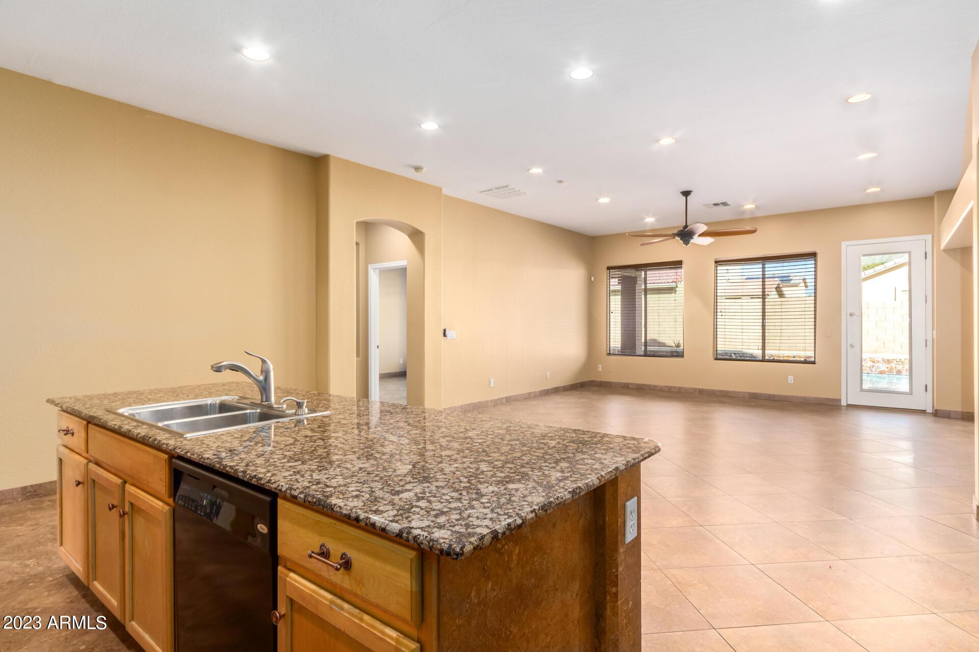 13788 W WATSON Lane
