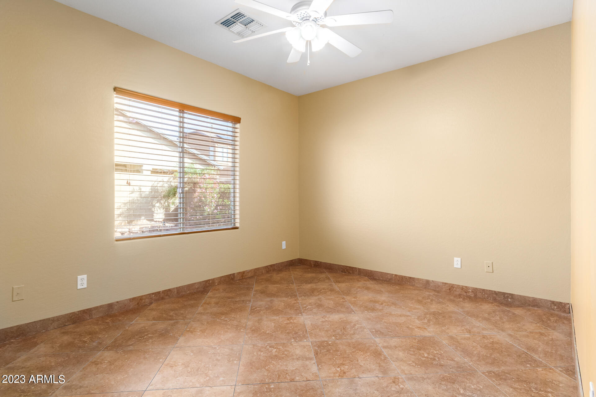 13788 W WATSON Lane