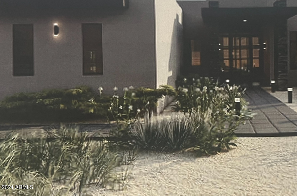 11240 E AJAVE Drive