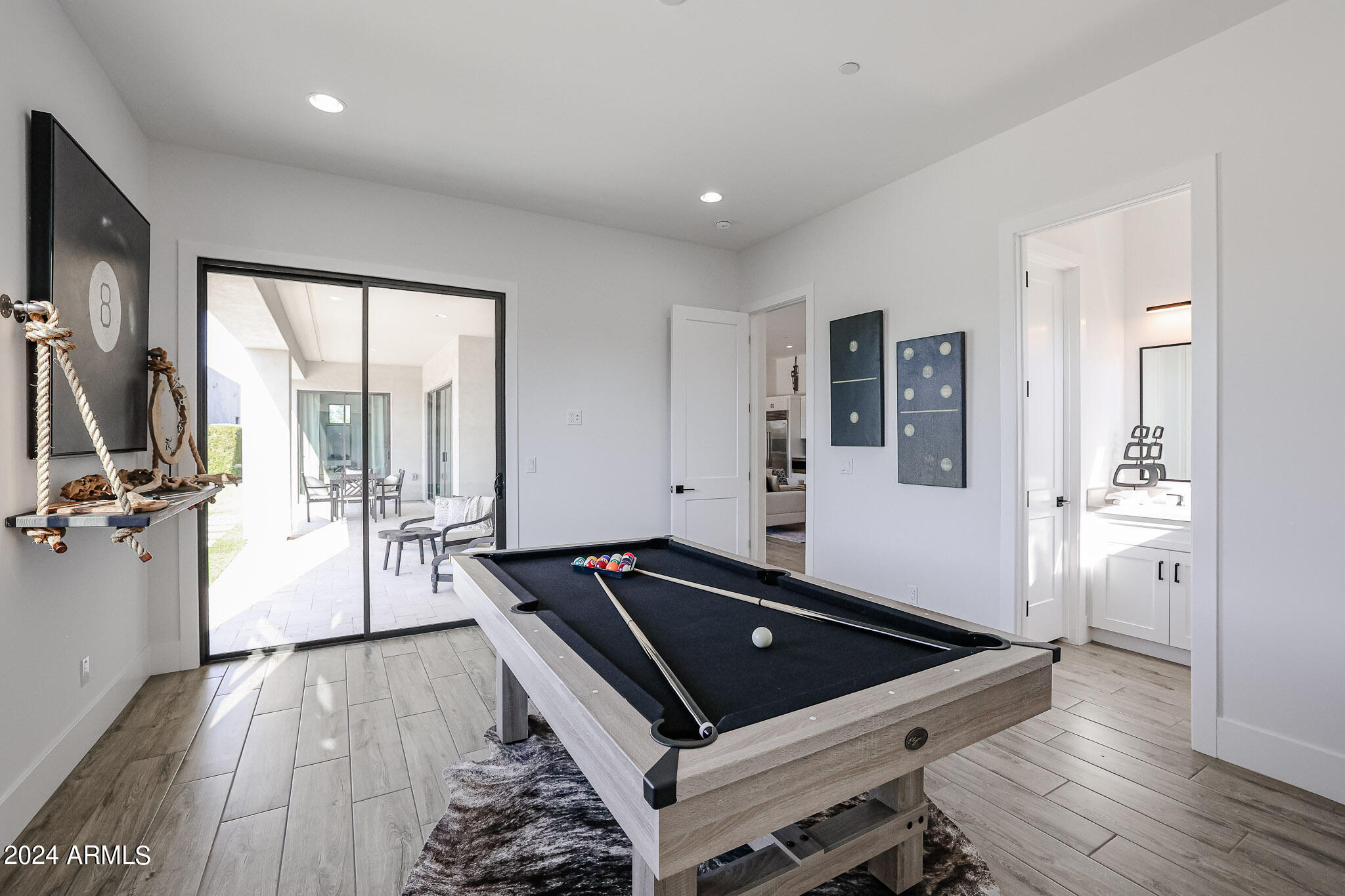5543 E Olesen Road