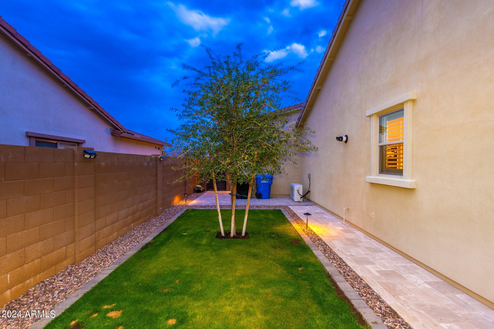 3243 E HARLOW Drive