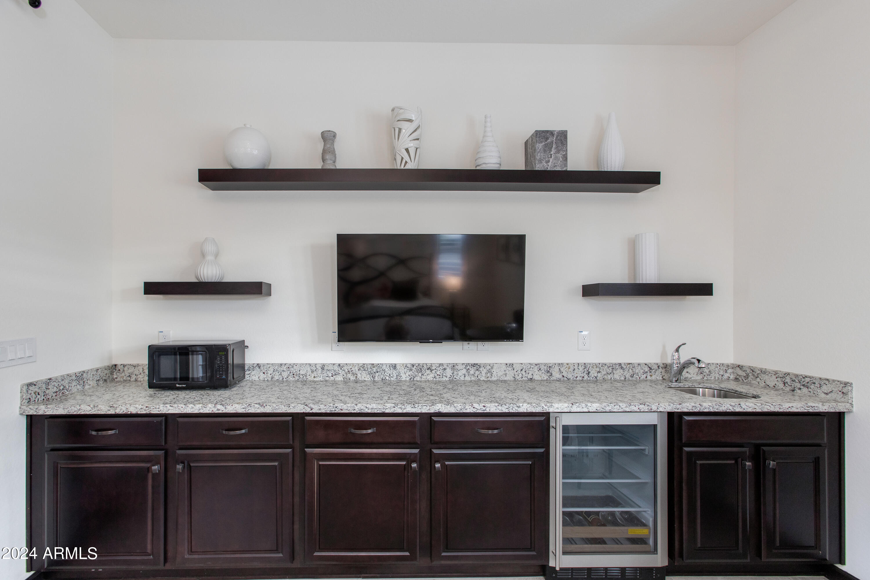 4575 FLETCHER Court