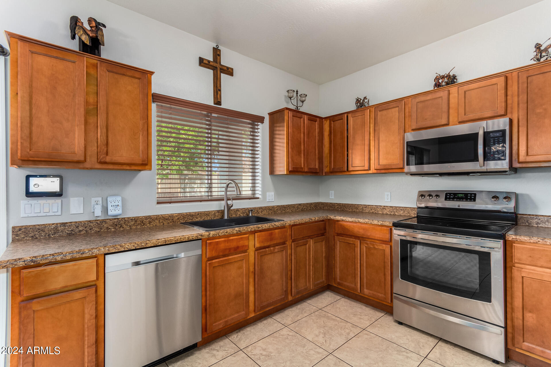 1404 W BRANGUS Way