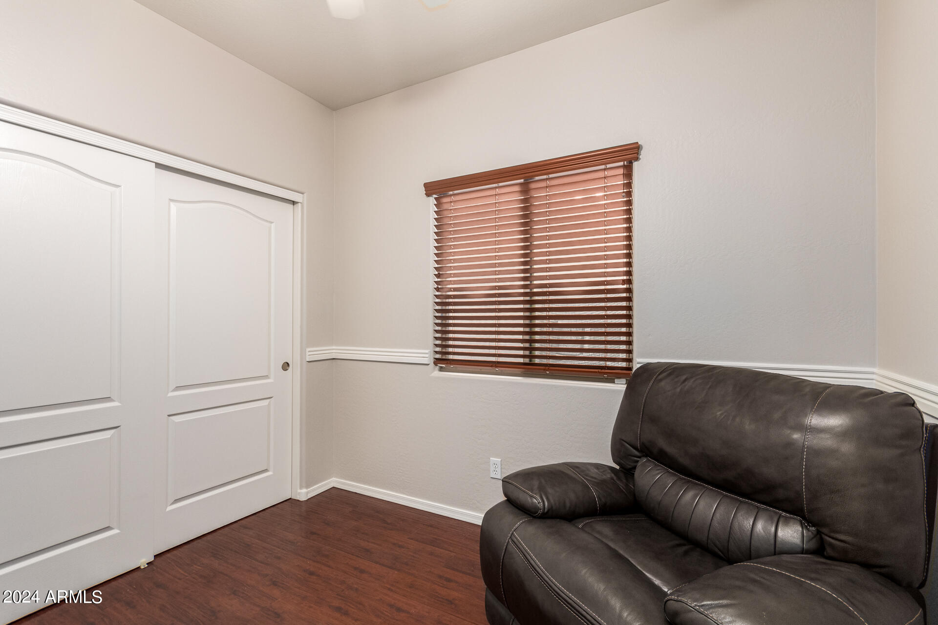1404 W BRANGUS Way