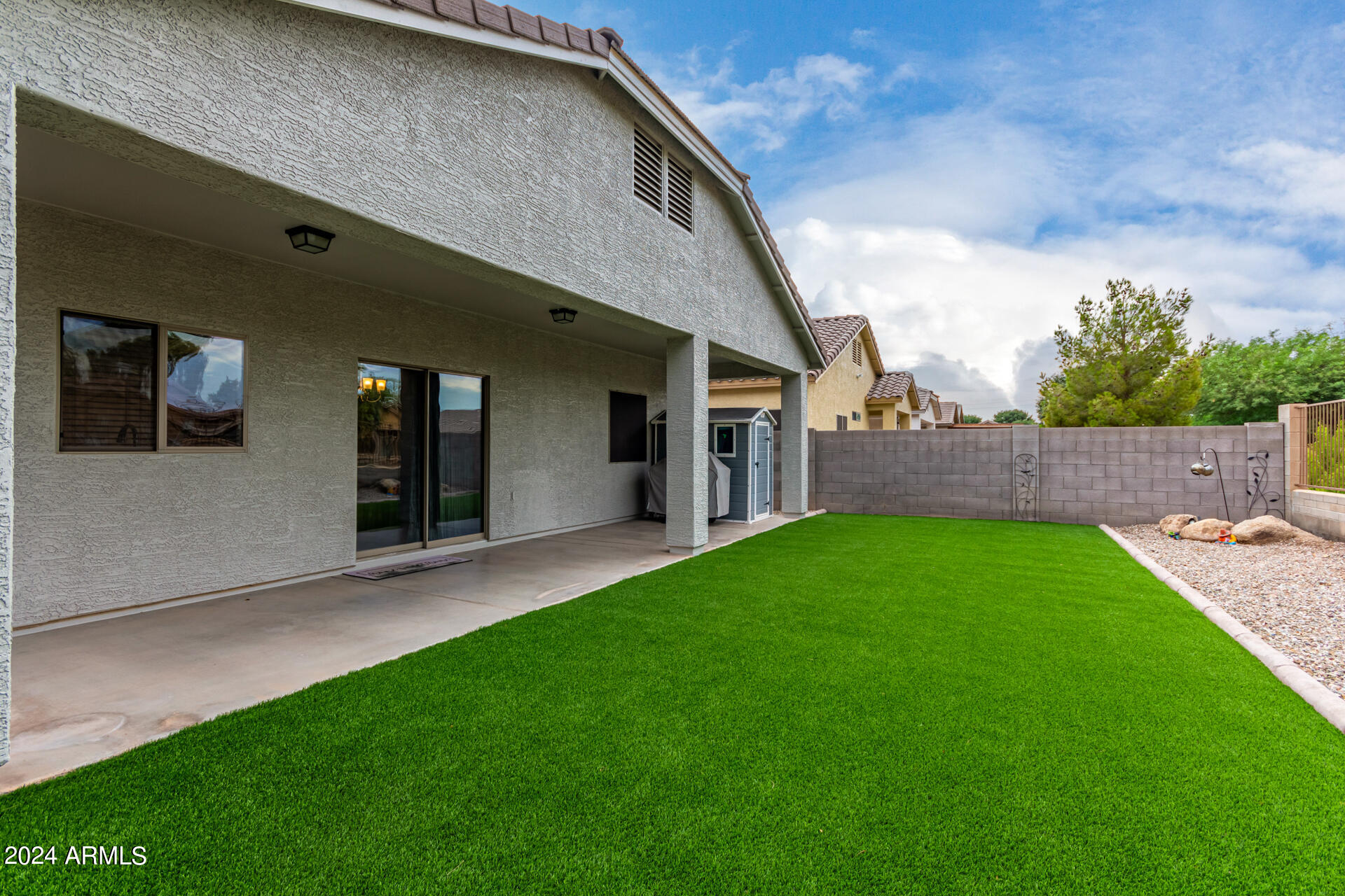 1404 W BRANGUS Way