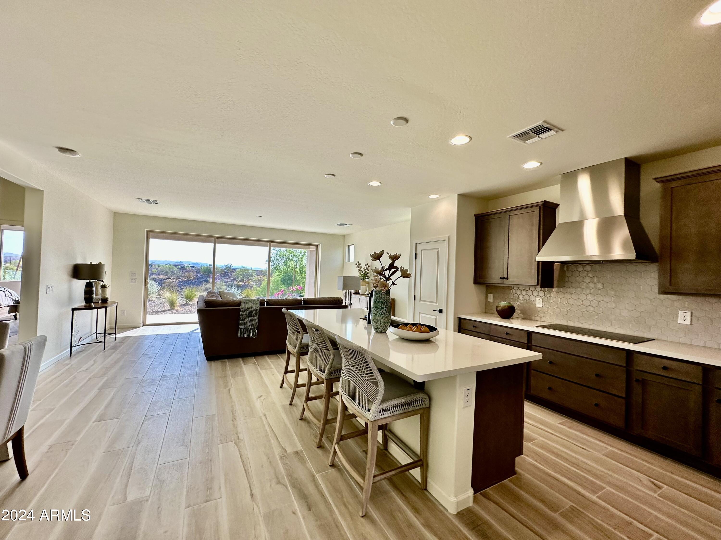 4321 Sawbuck Way