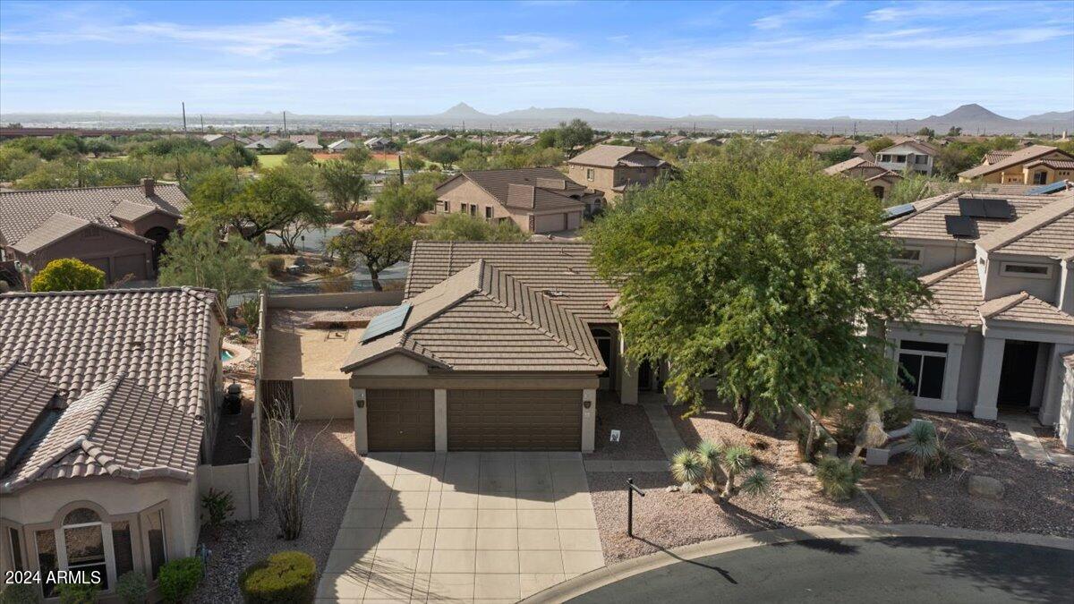 3222 N SAGEWOOD Circle