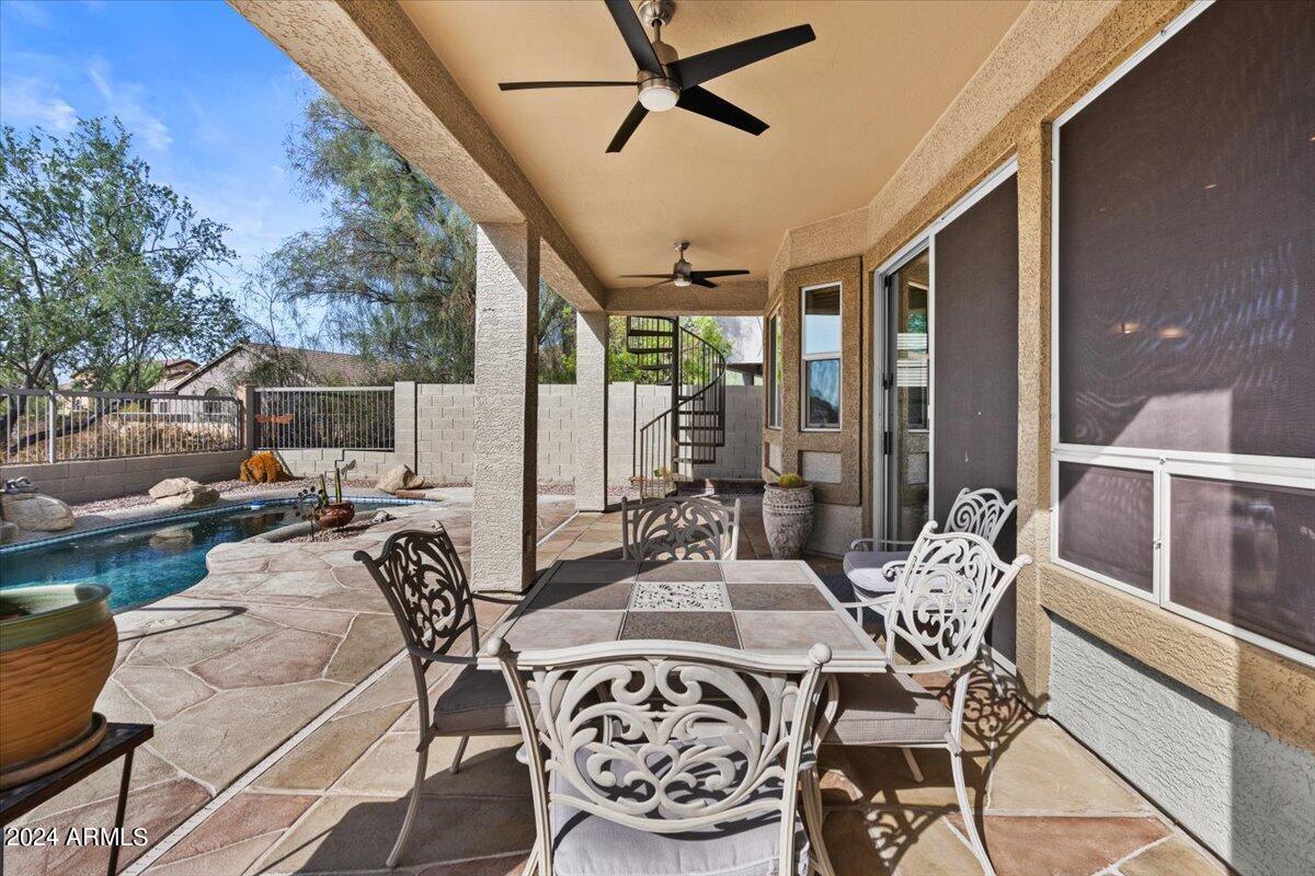 3222 N SAGEWOOD Circle