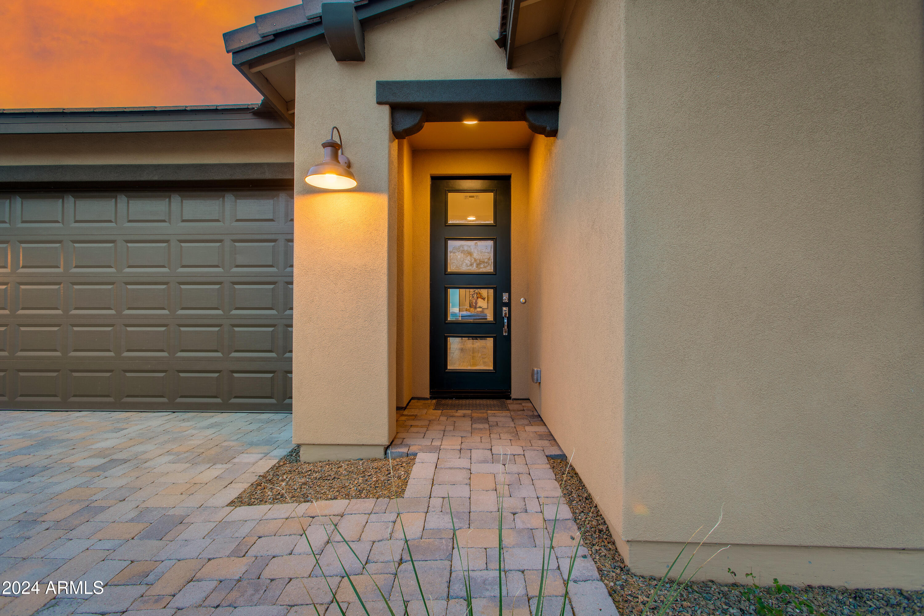 3247 HUCKLEBERRY Way