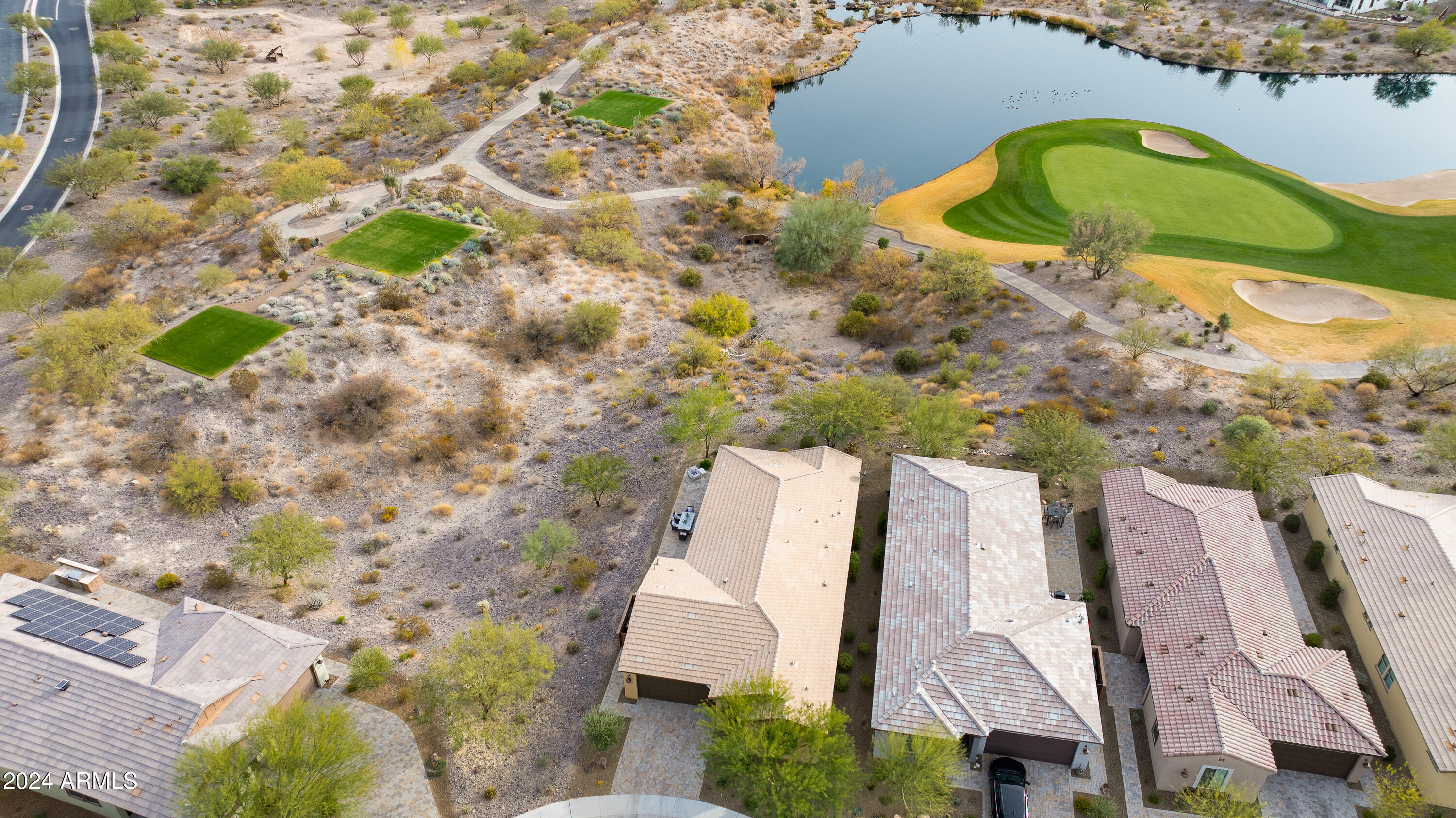 3247 HUCKLEBERRY Way