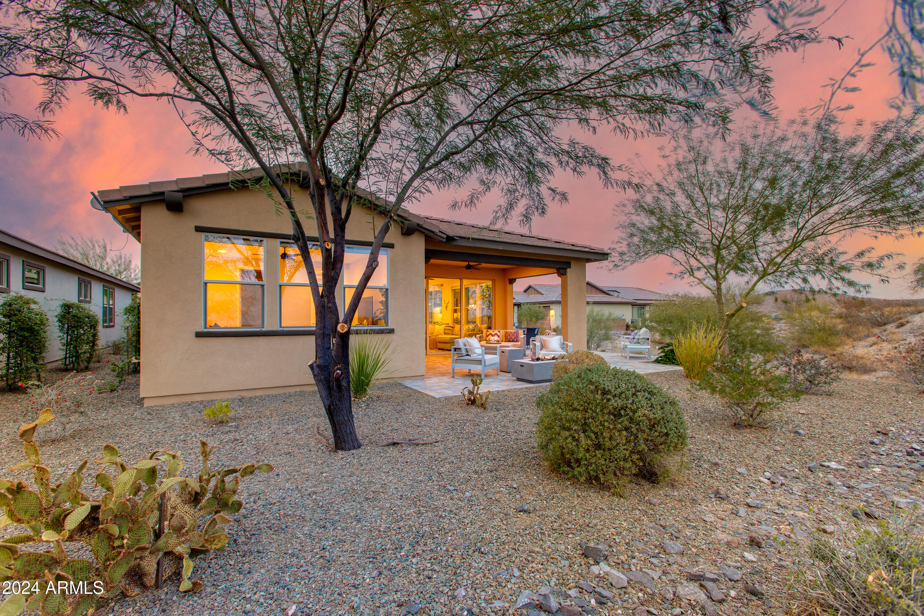 3247 HUCKLEBERRY Way