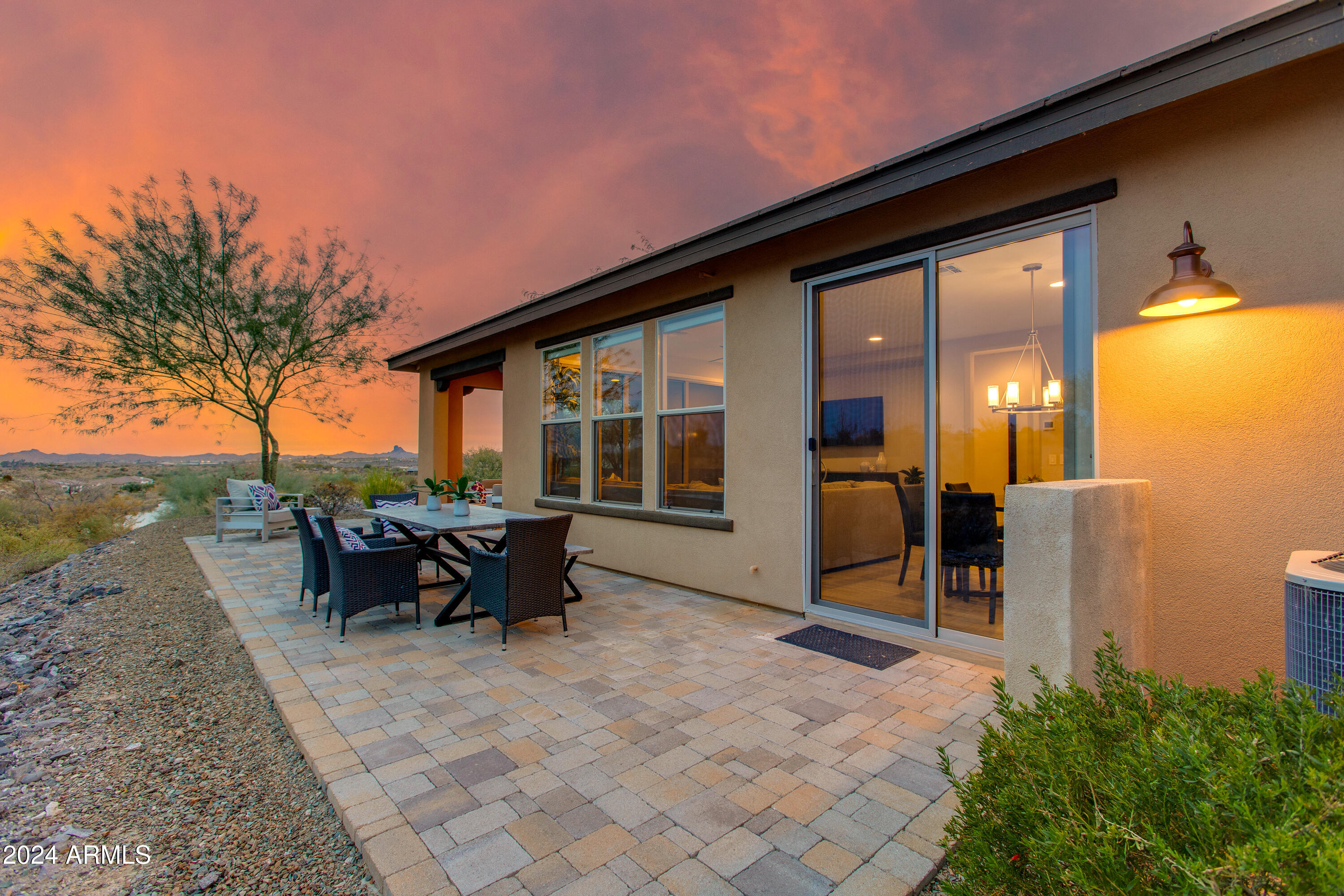 3247 HUCKLEBERRY Way