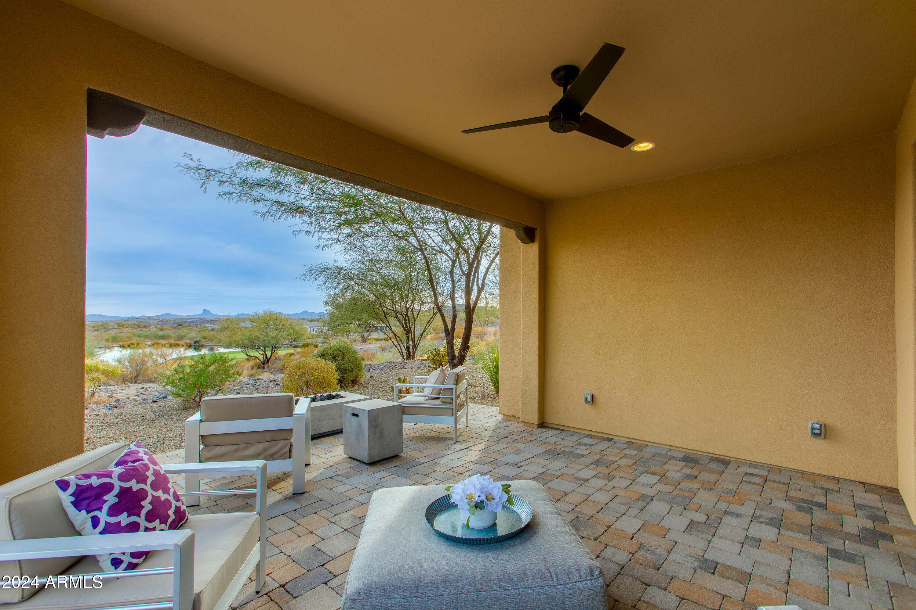 3247 HUCKLEBERRY Way