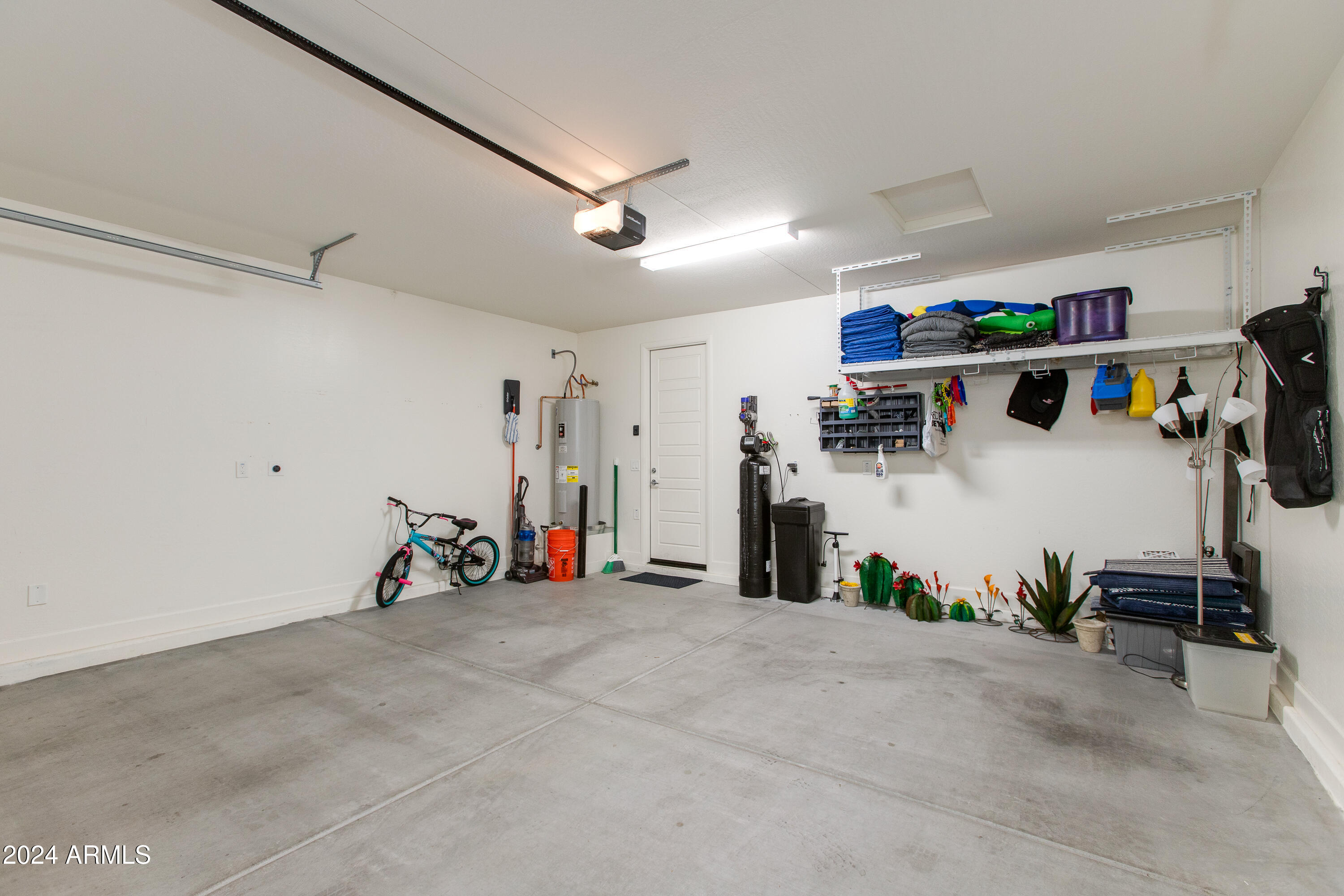 3247 HUCKLEBERRY Way
