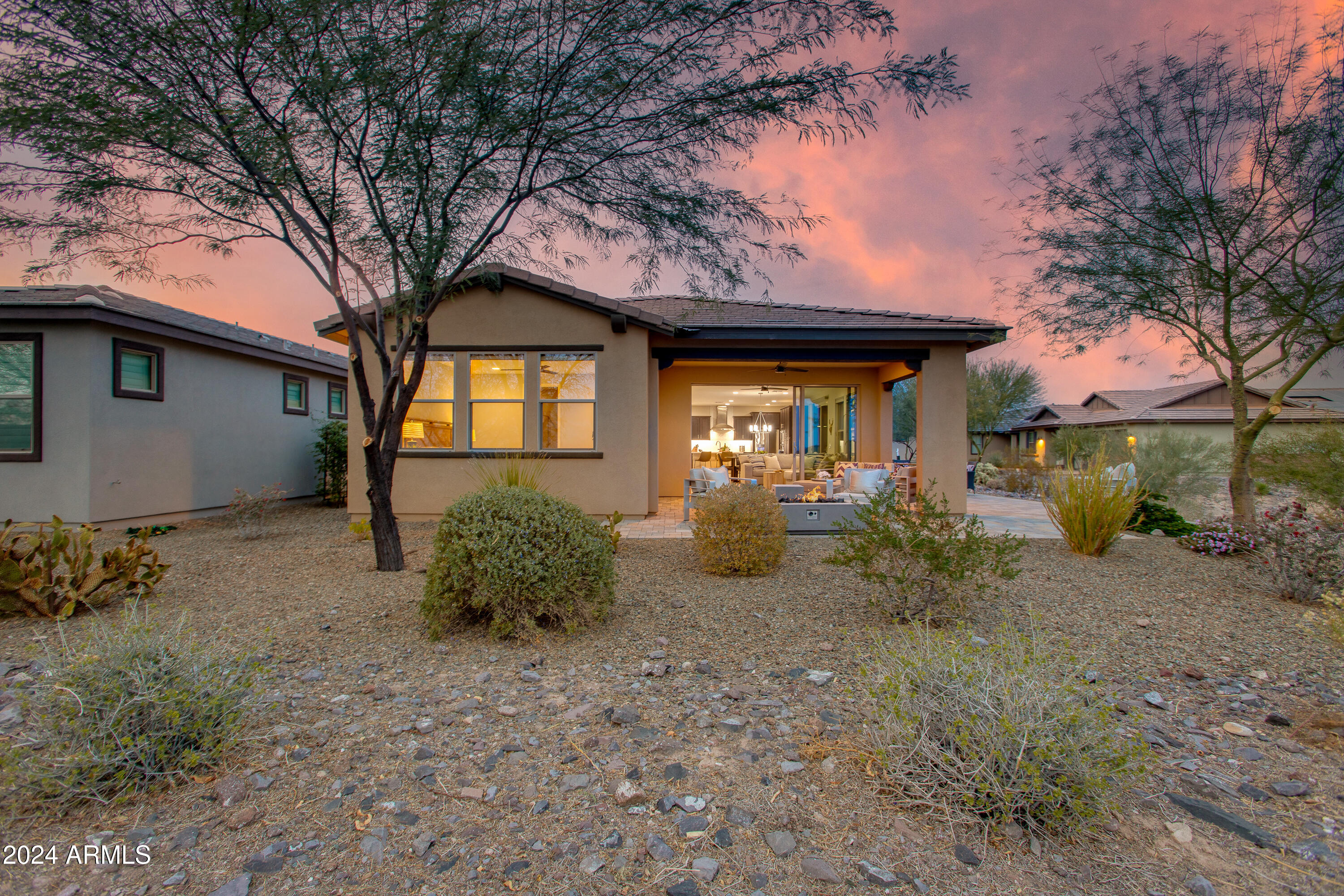 3247 HUCKLEBERRY Way