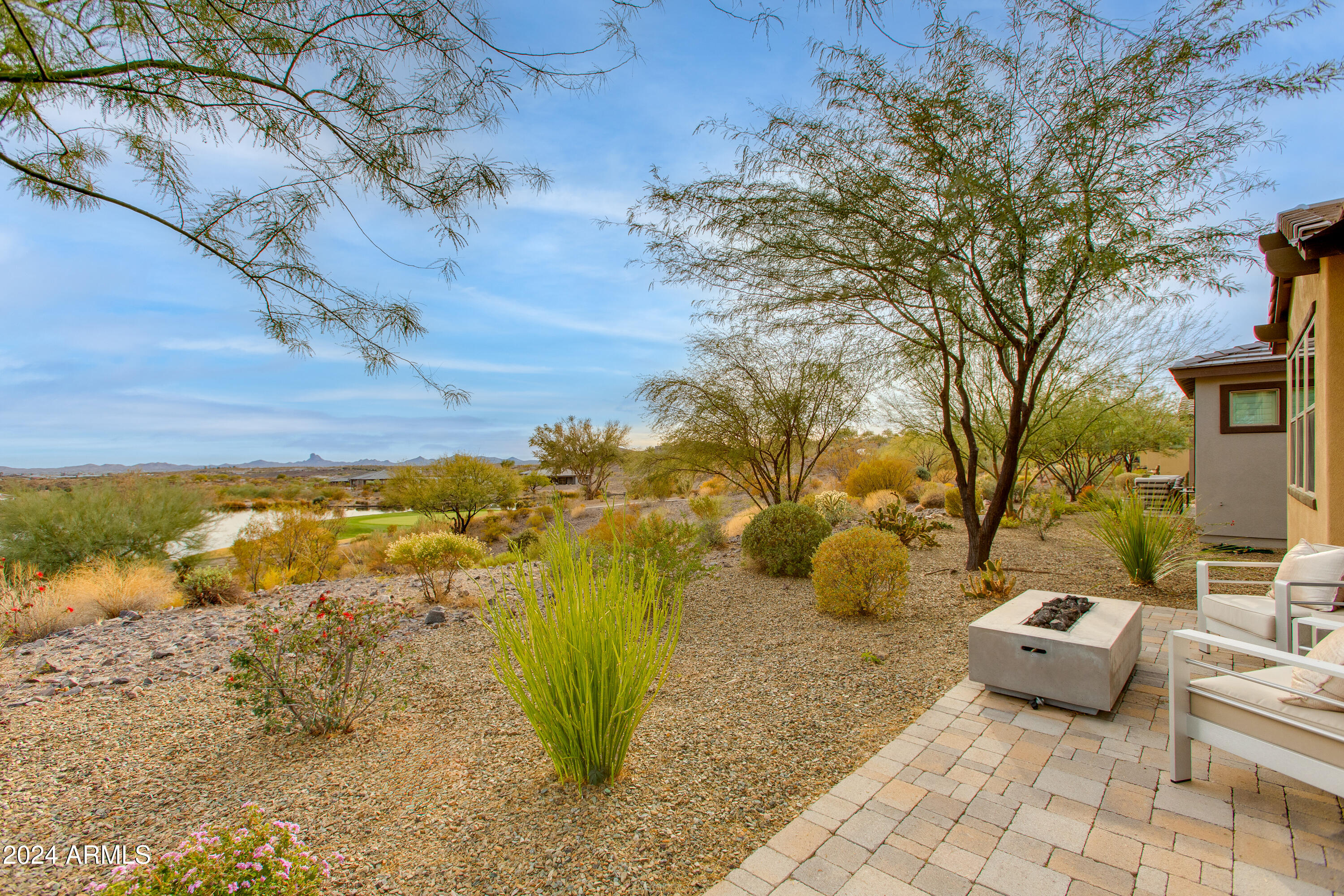 3247 HUCKLEBERRY Way