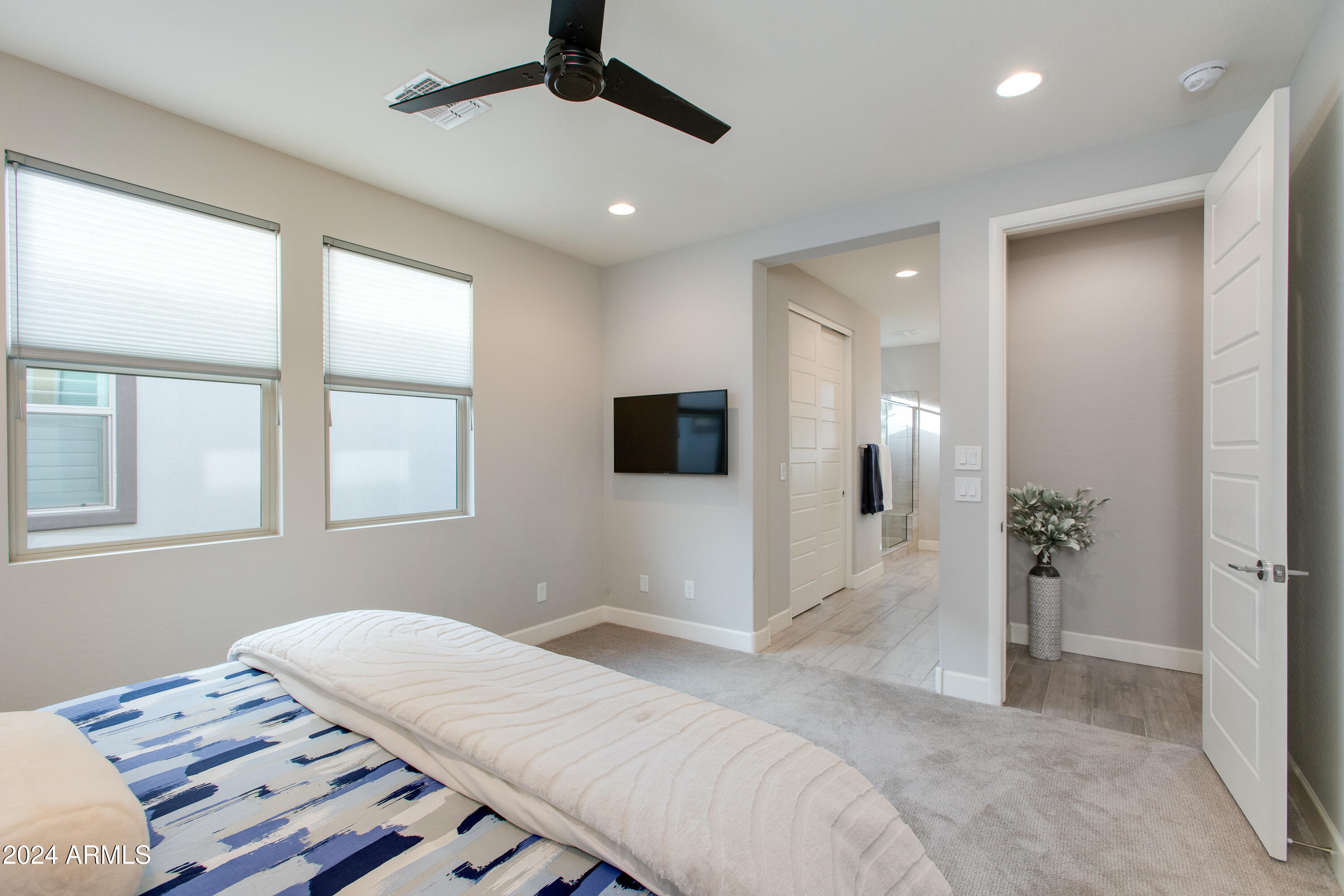 3247 HUCKLEBERRY Way