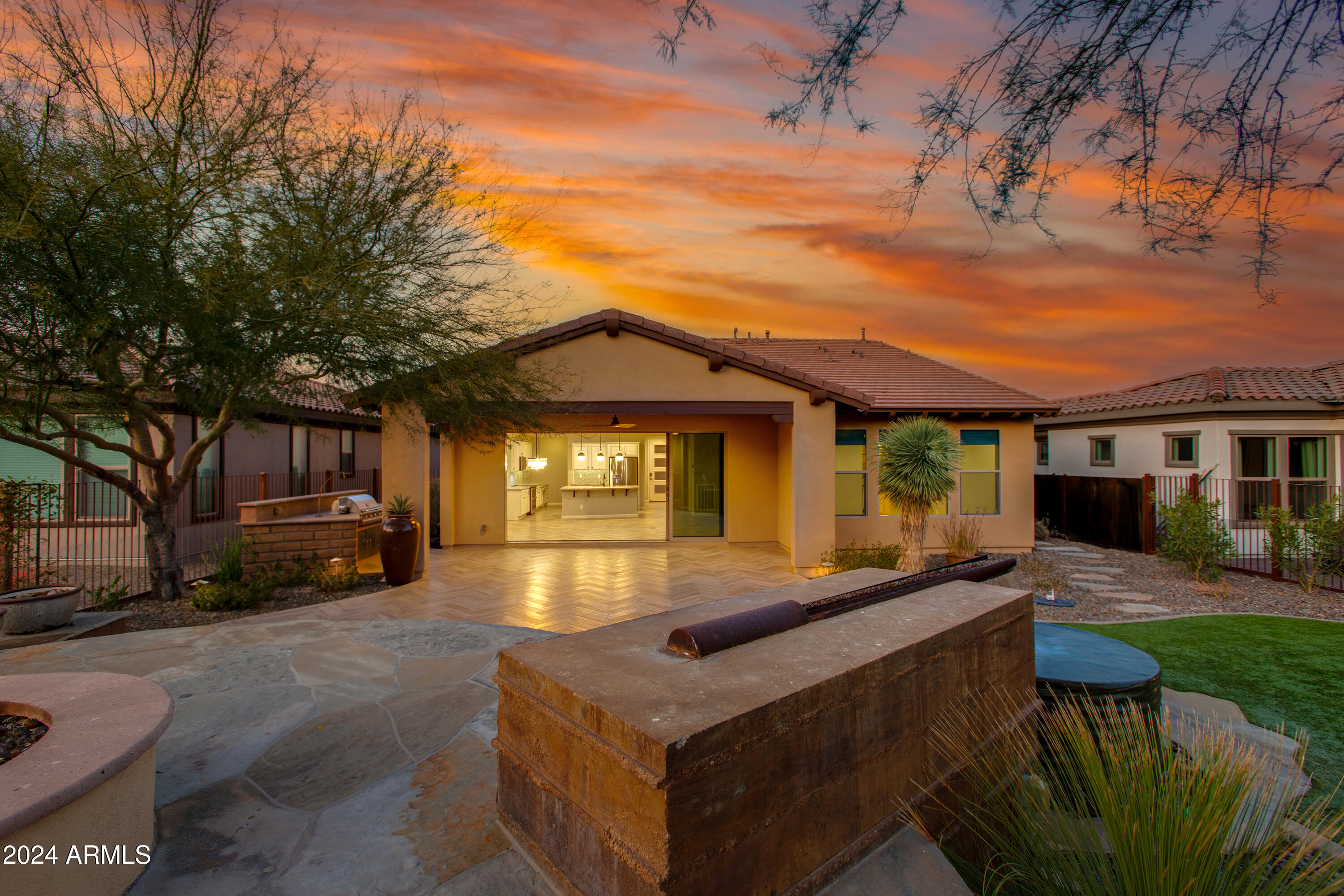3285 MAVERICK Drive