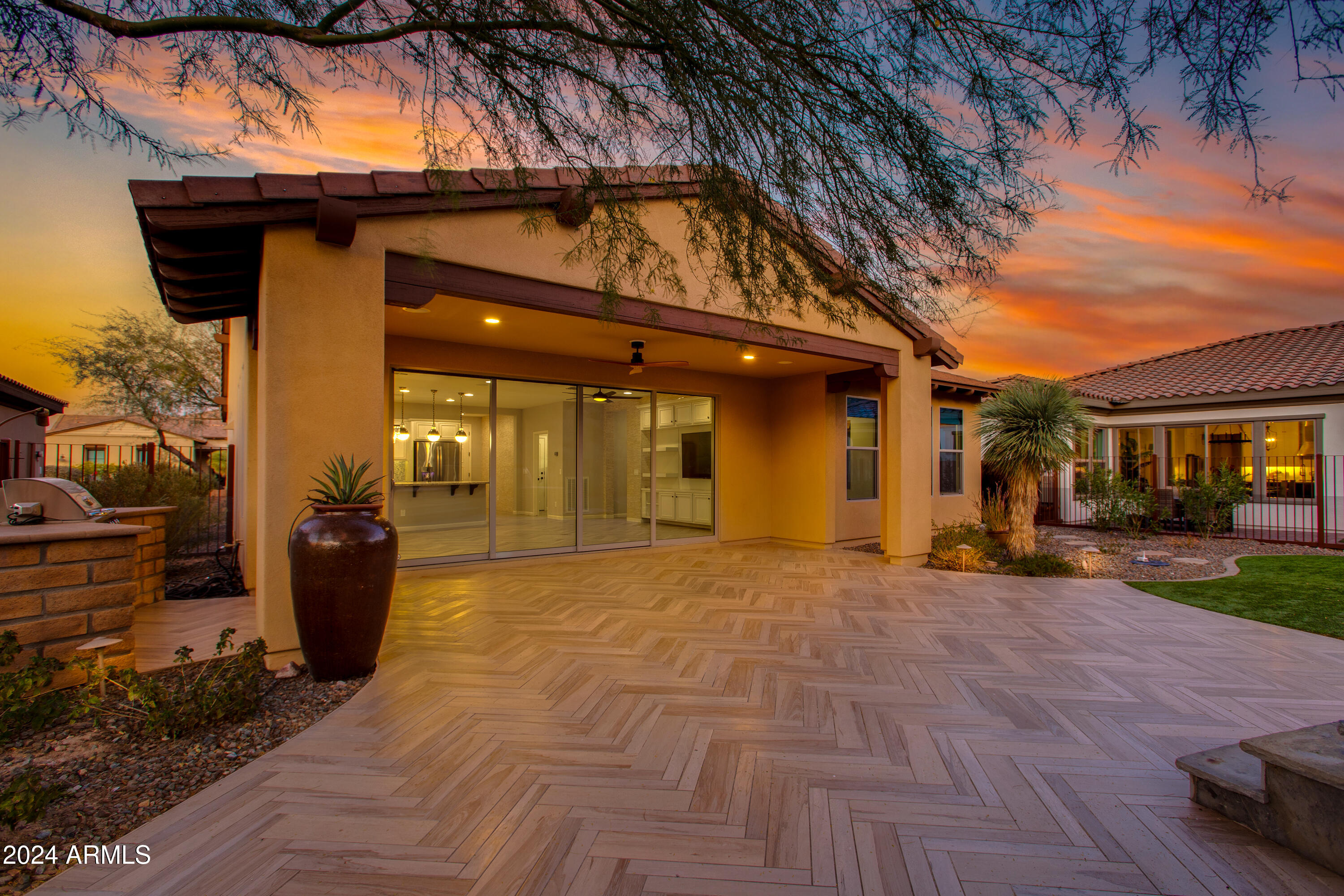 3285 MAVERICK Drive