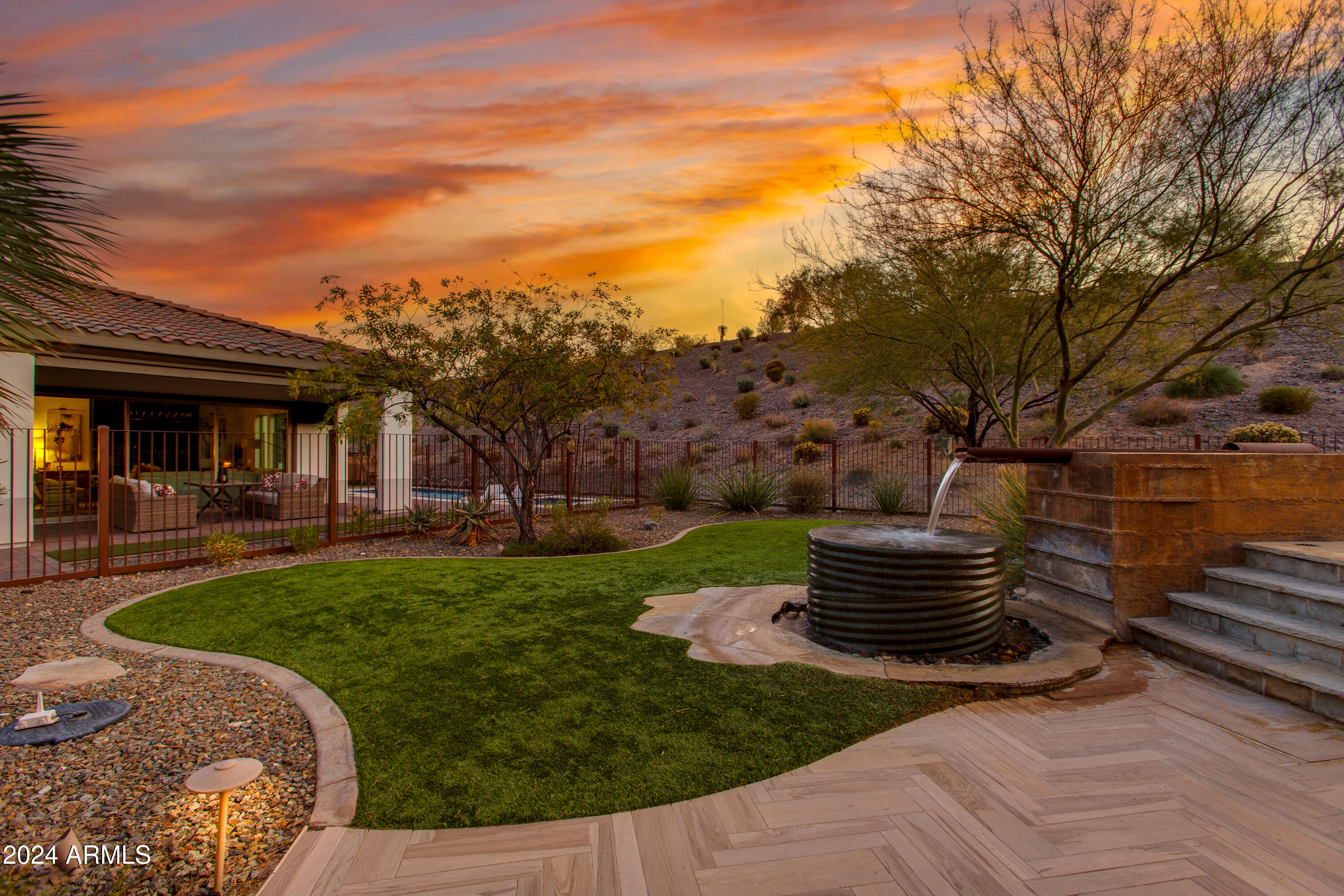 3285 MAVERICK Drive