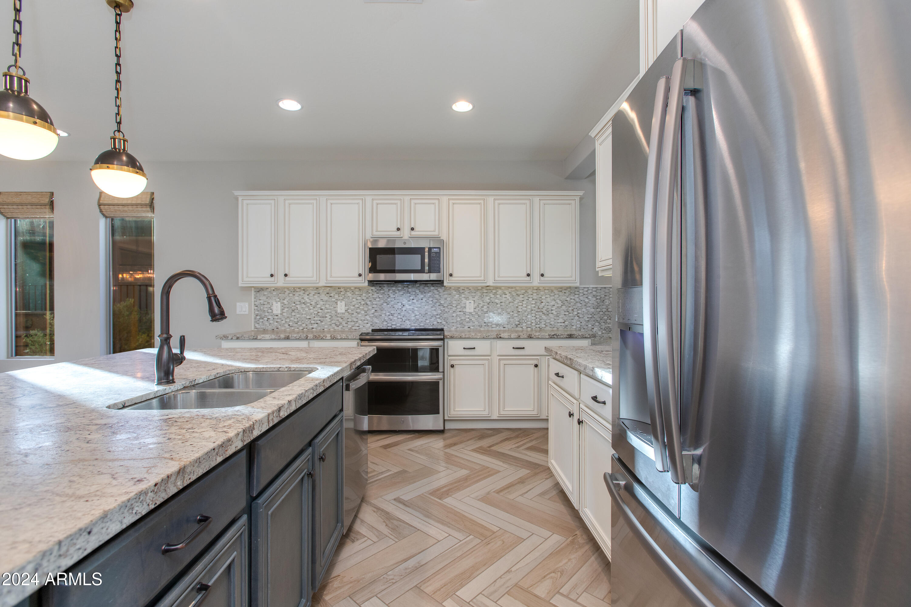 3285 MAVERICK Drive