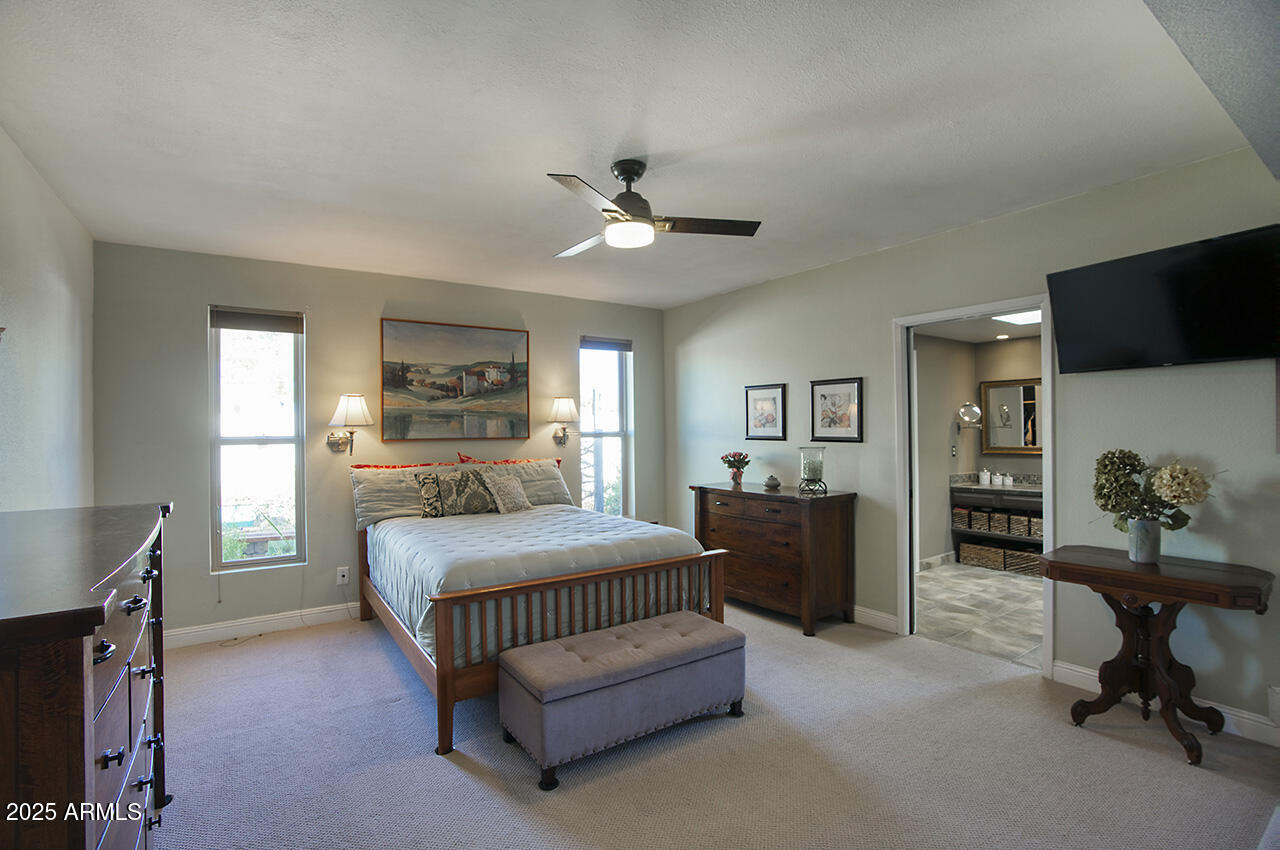 3315 E MALAPAI Drive