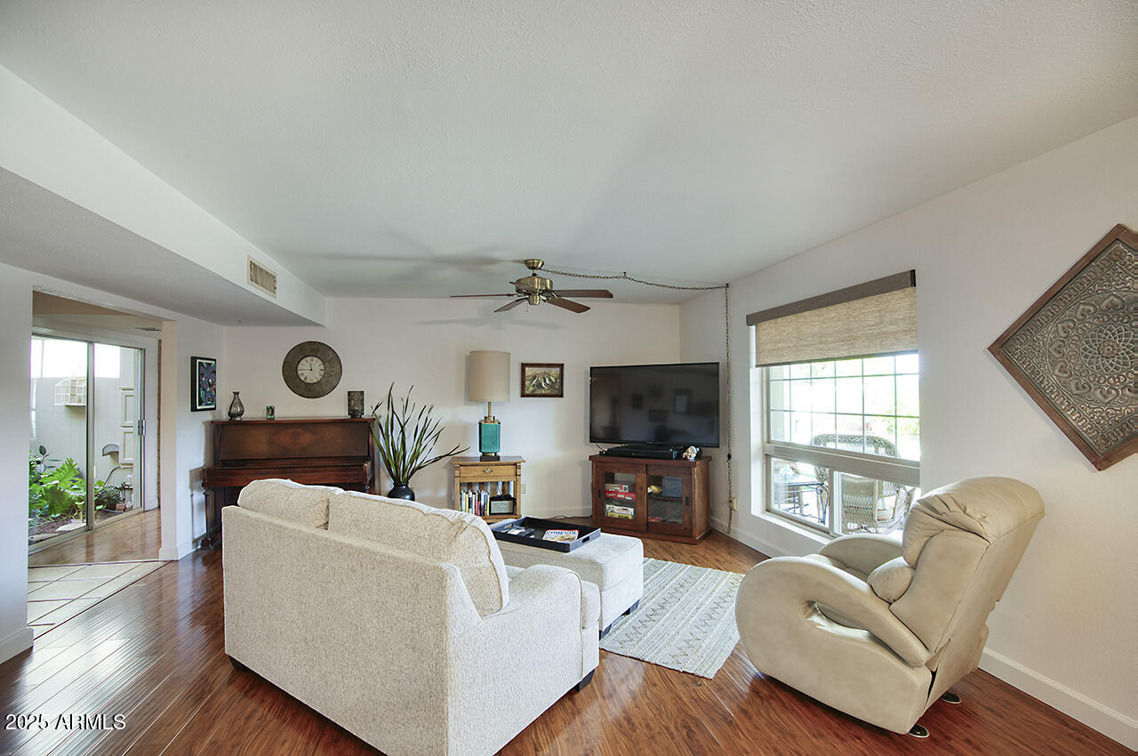 3315 E MALAPAI Drive