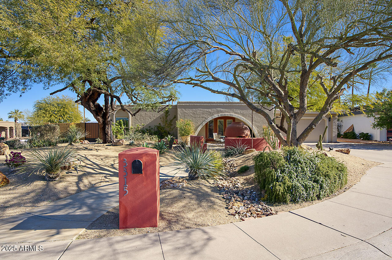 3315 E MALAPAI Drive