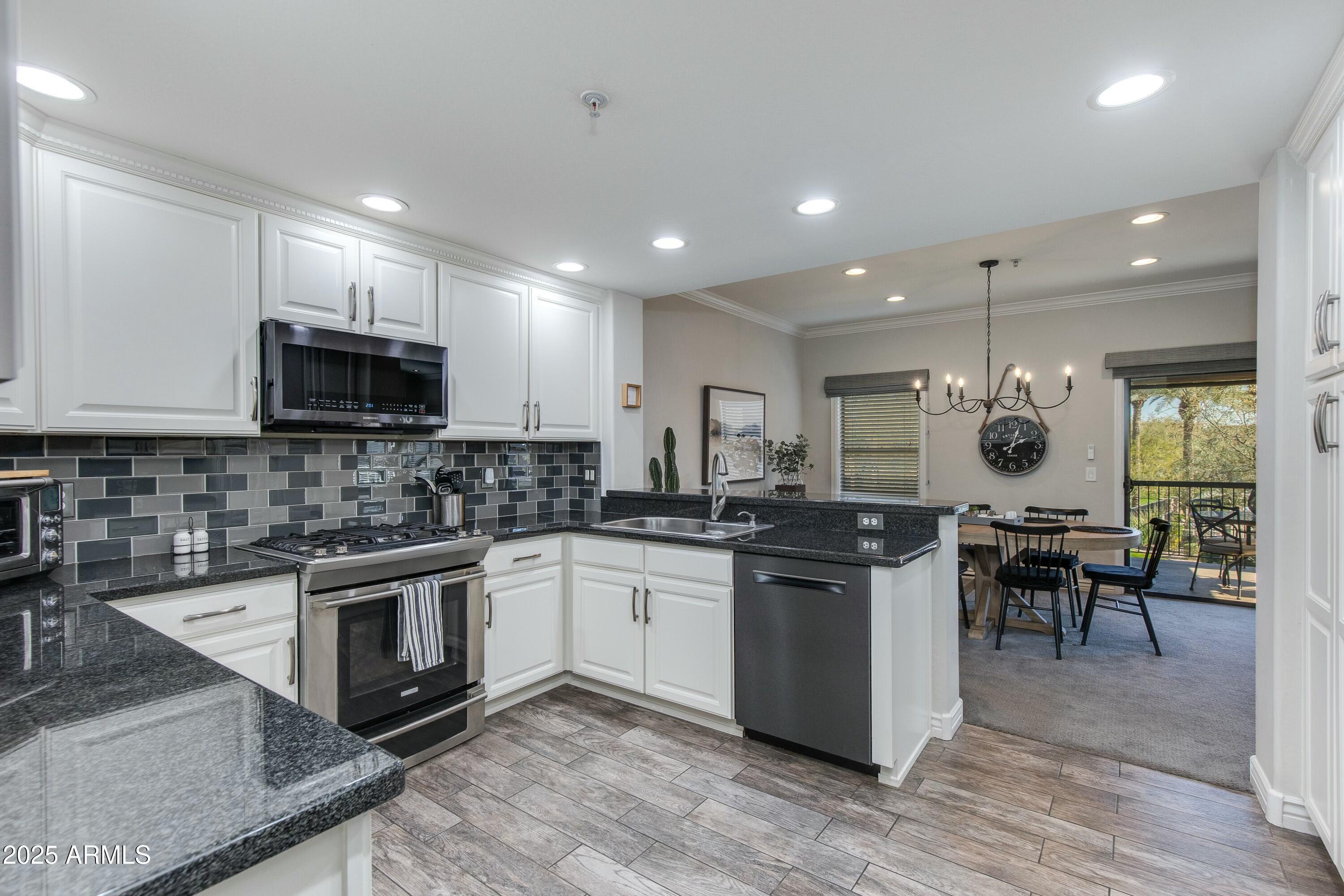21320 N 56TH Street # 2139