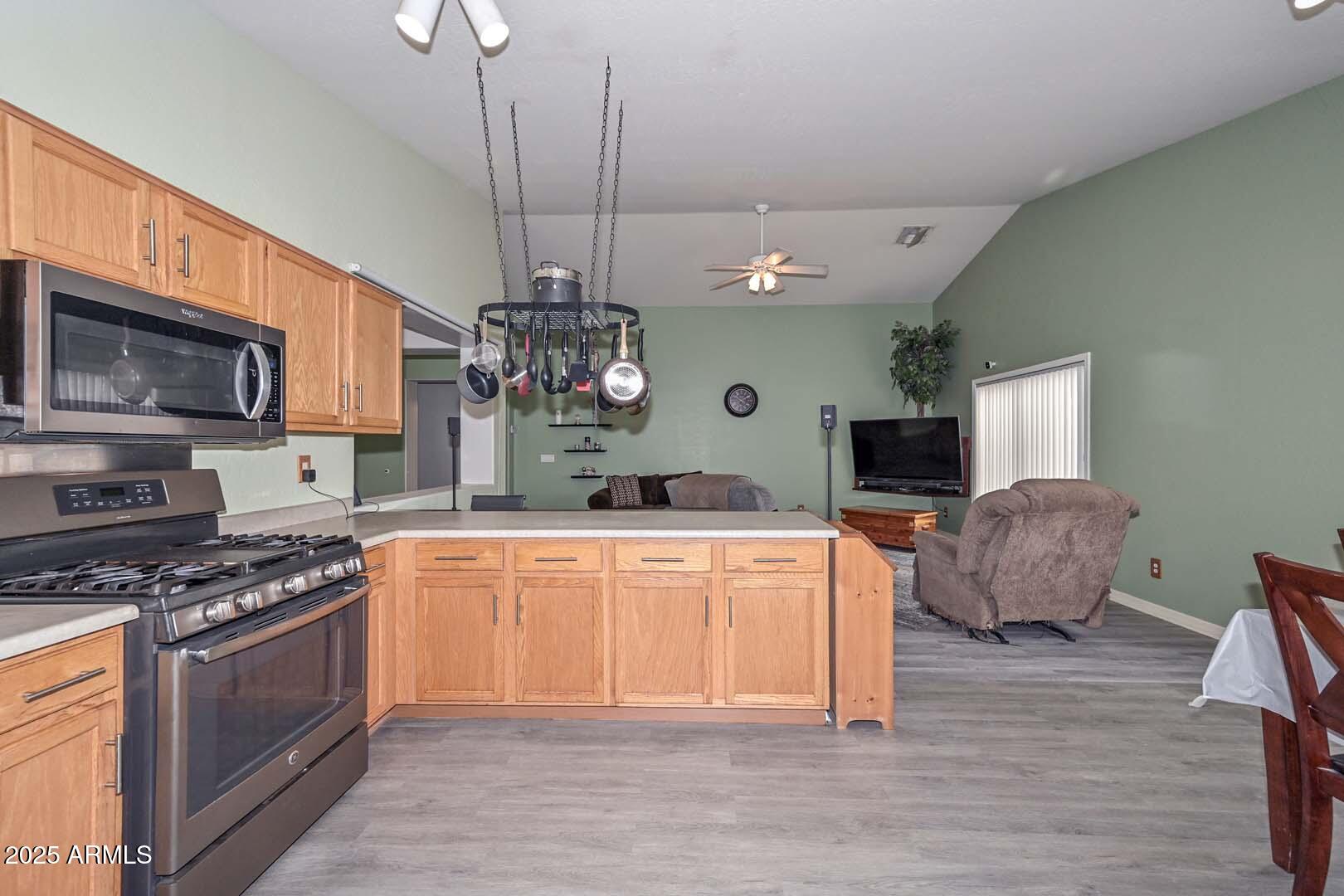 12425 N 127TH Drive