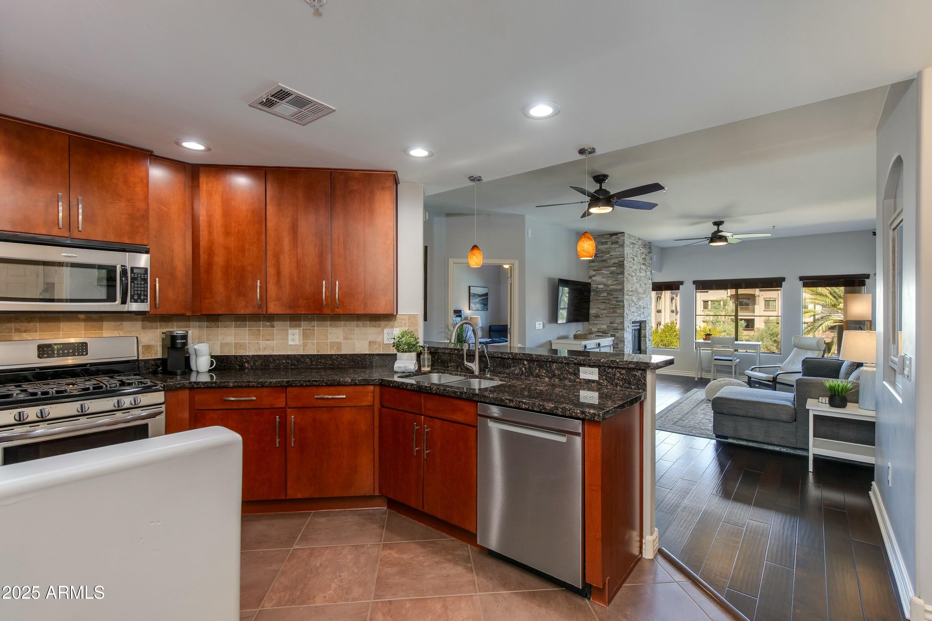 5350 E DEER VALLEY Drive # 4408