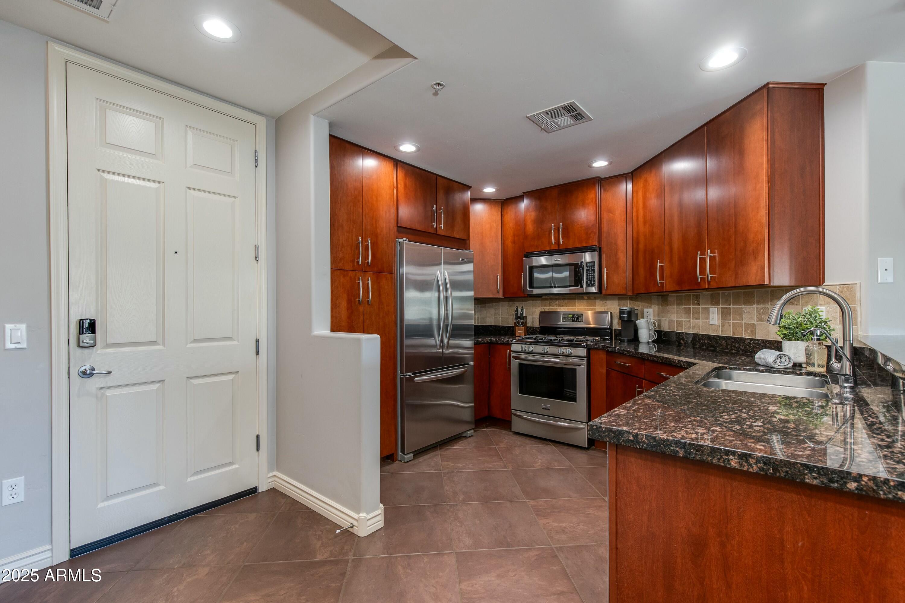 5350 E DEER VALLEY Drive # 4408