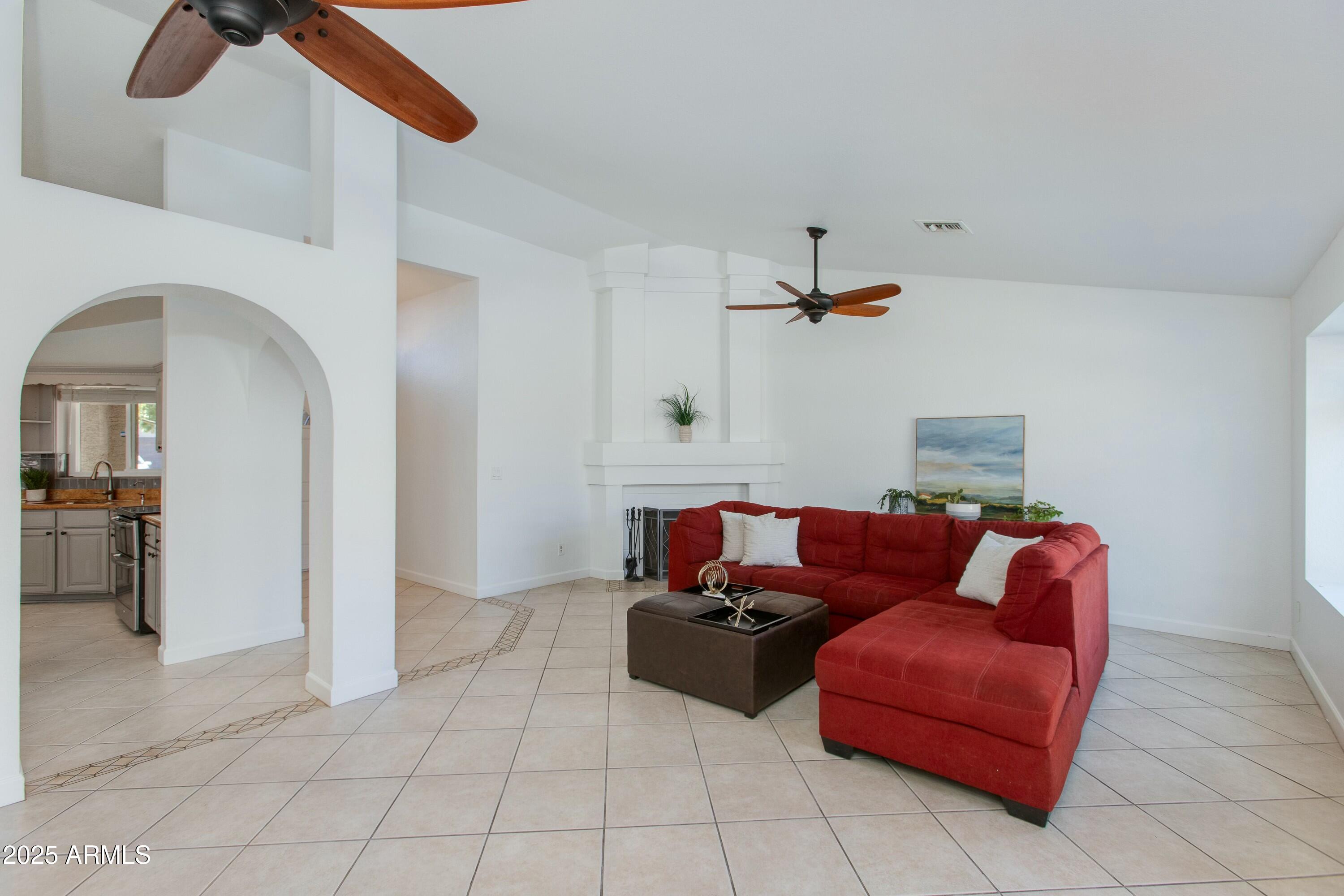 3544 E TONTO Lane
