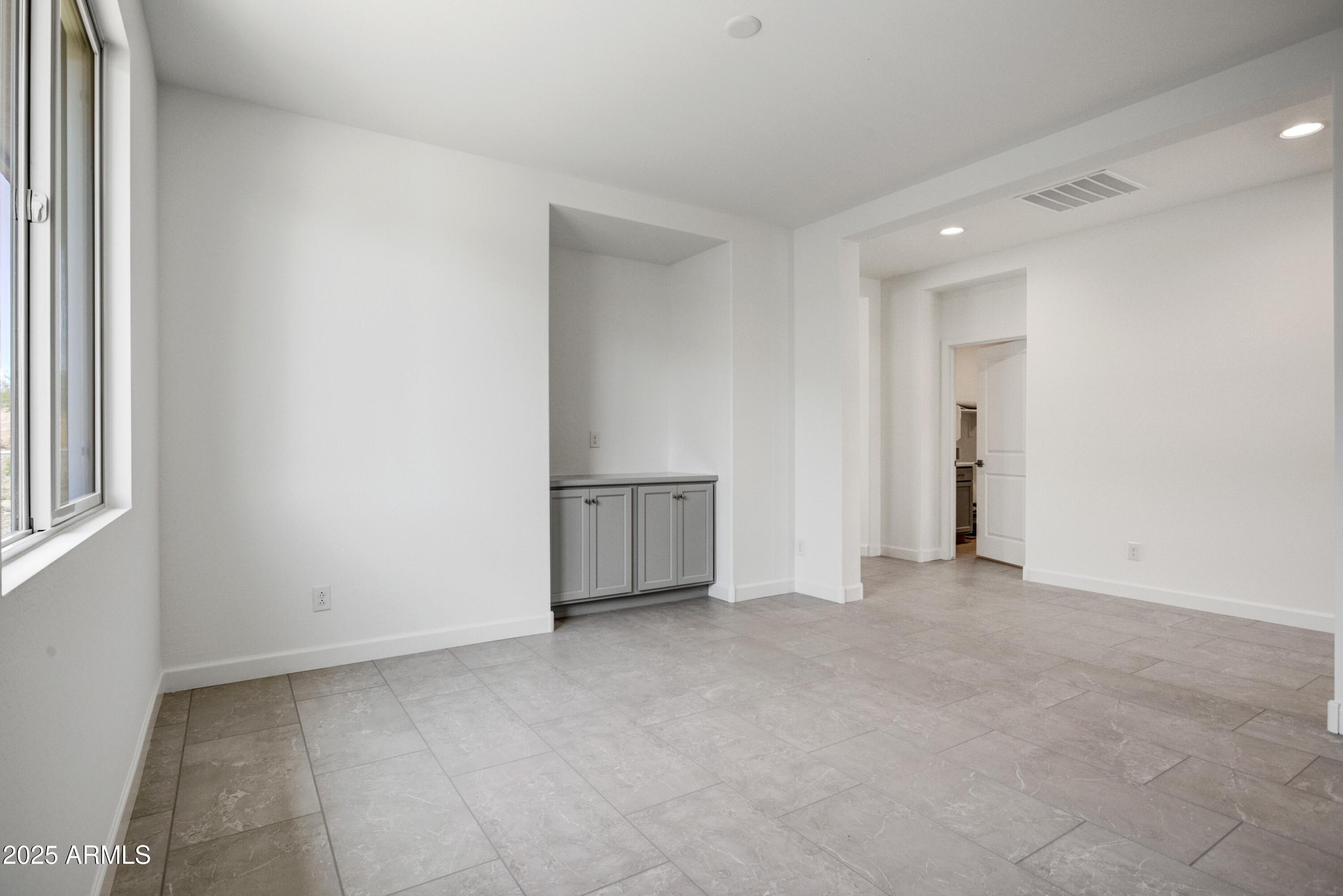 4556 PAINTED WAGON Way