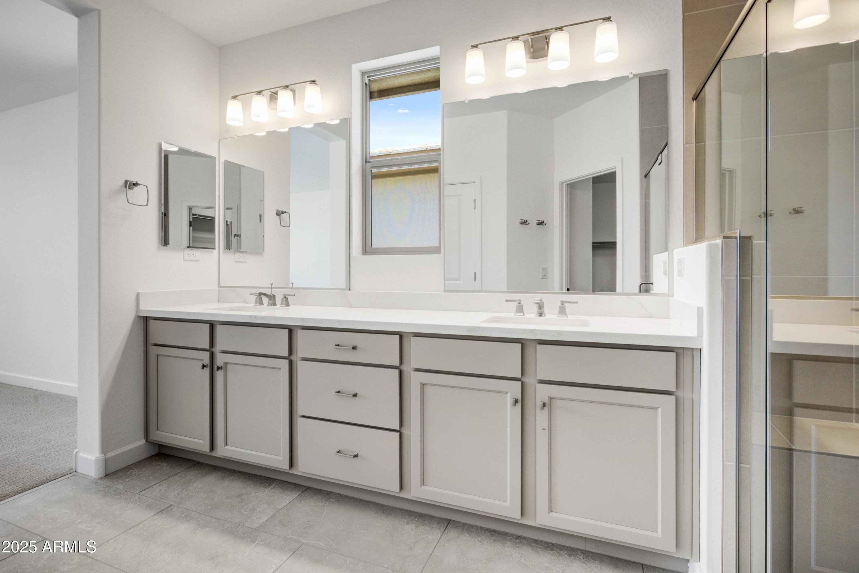 4556 PAINTED WAGON Way