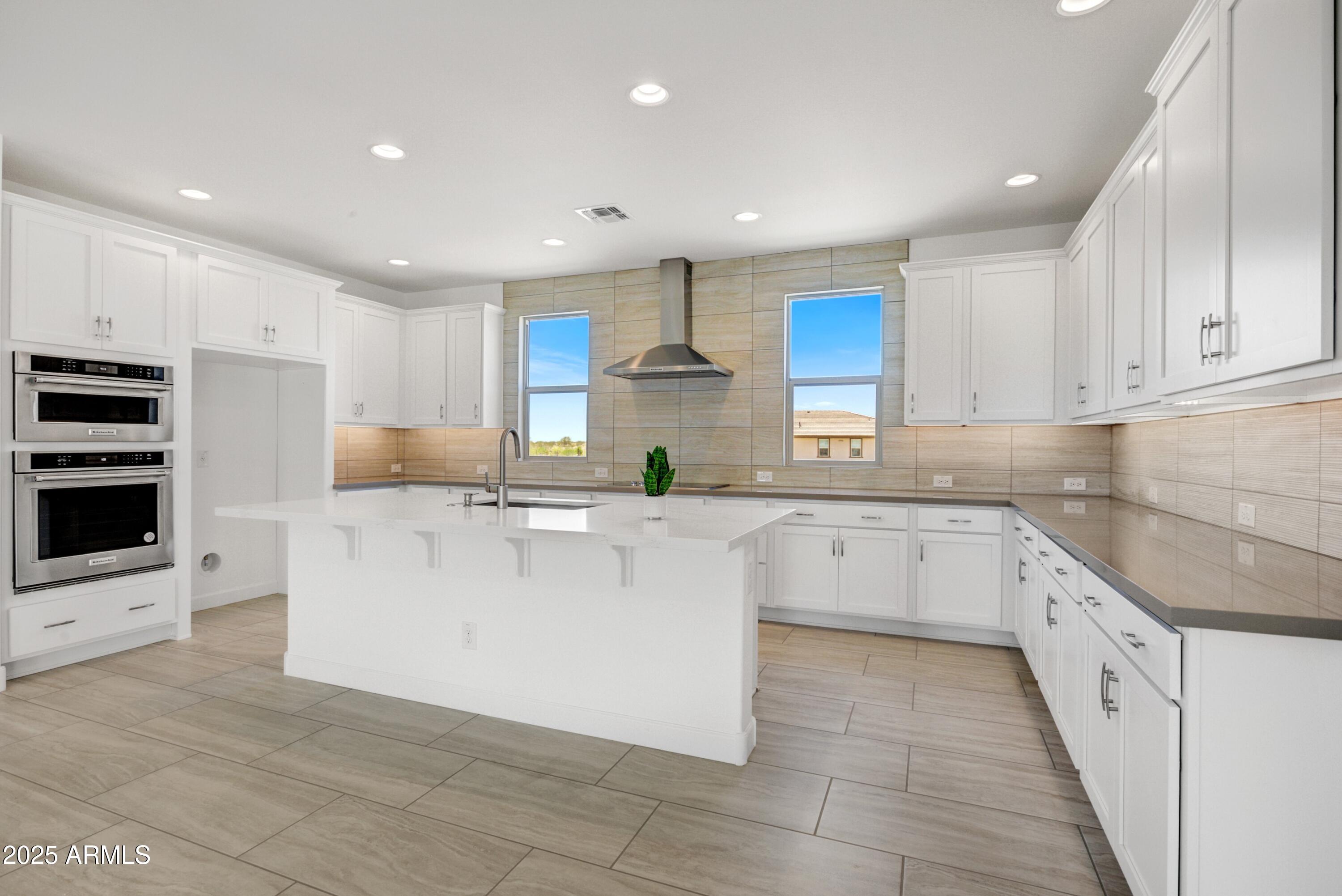 3584 TURQUOISE Trail