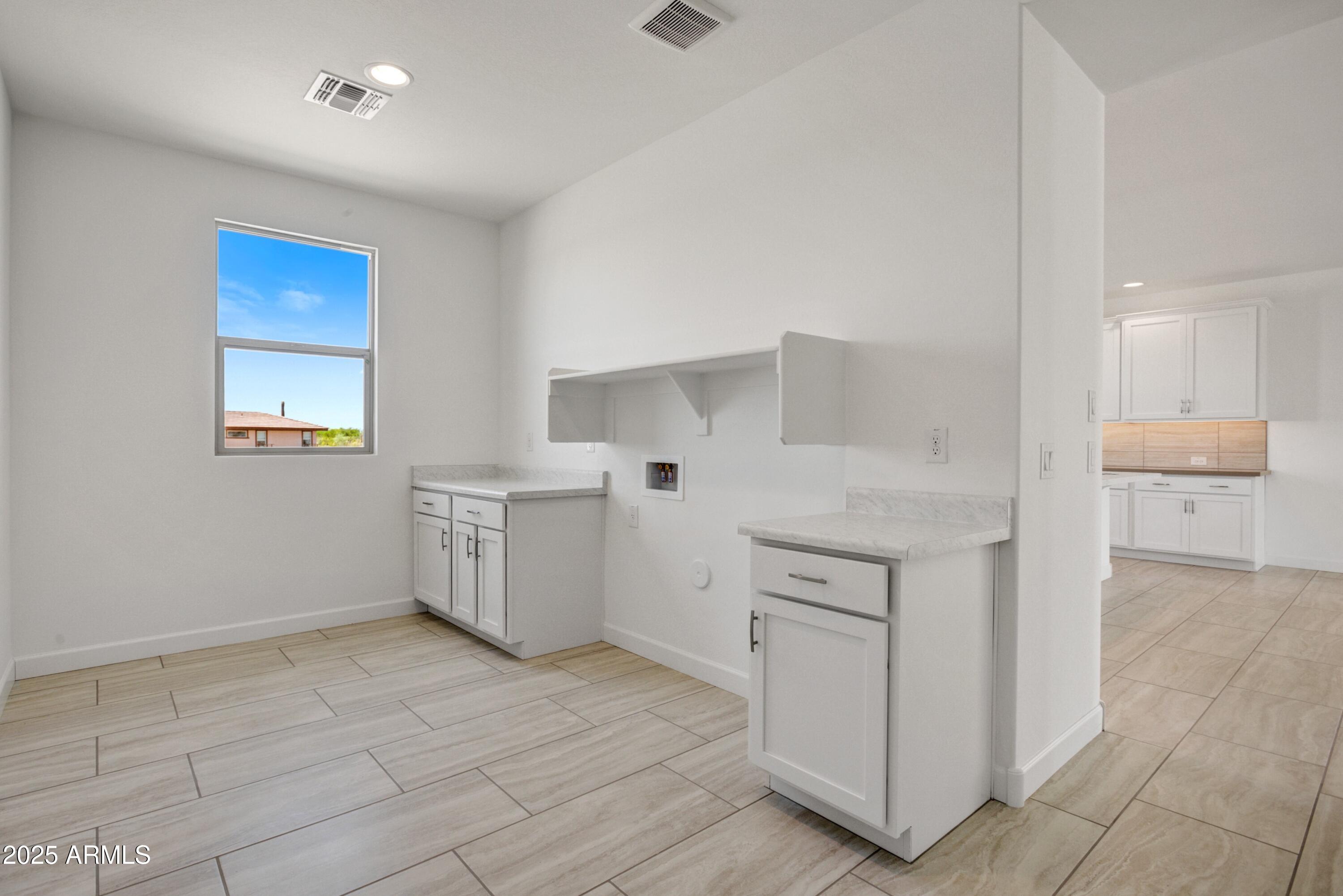 3584 TURQUOISE Trail