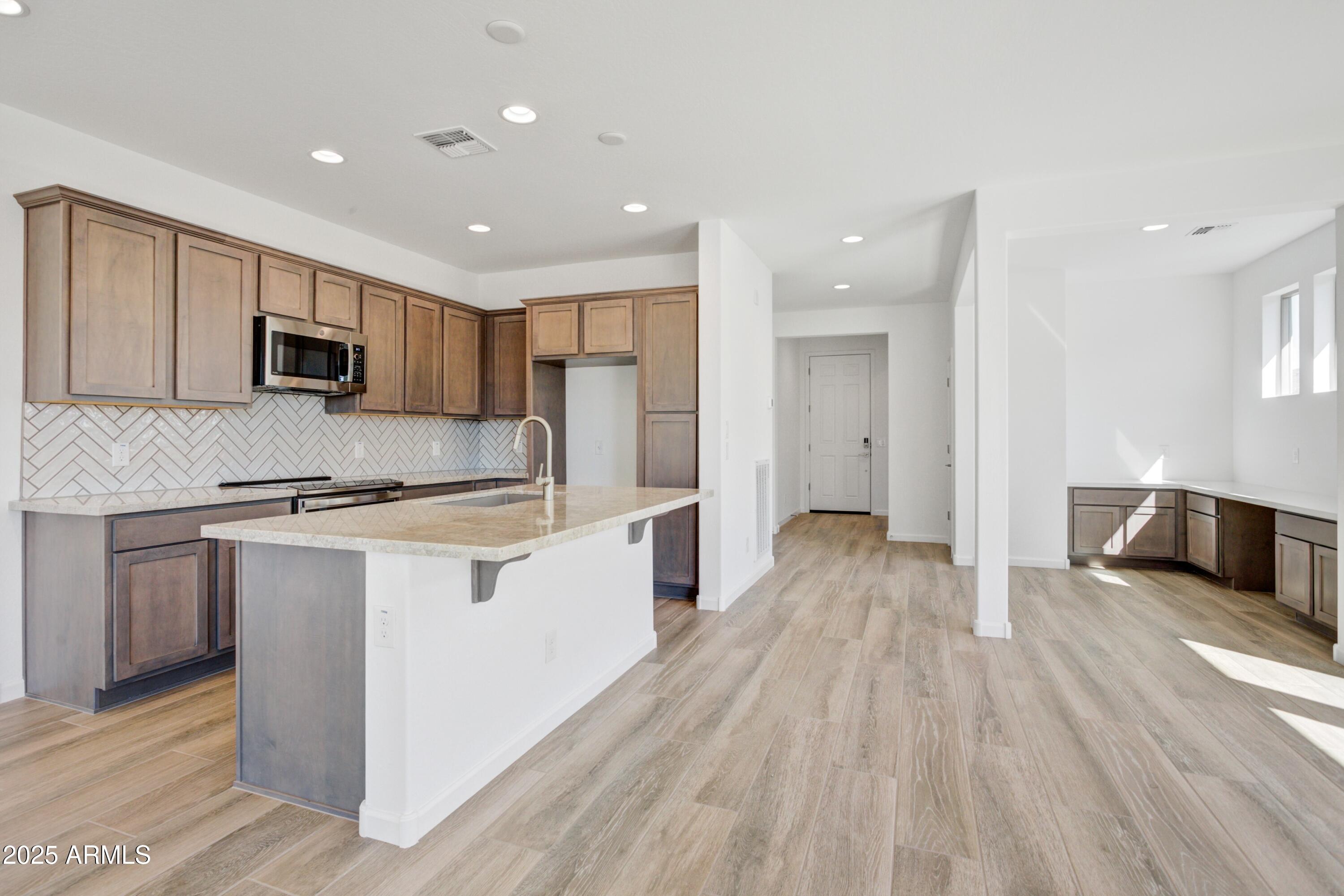 4053 DESERT MOON Drive