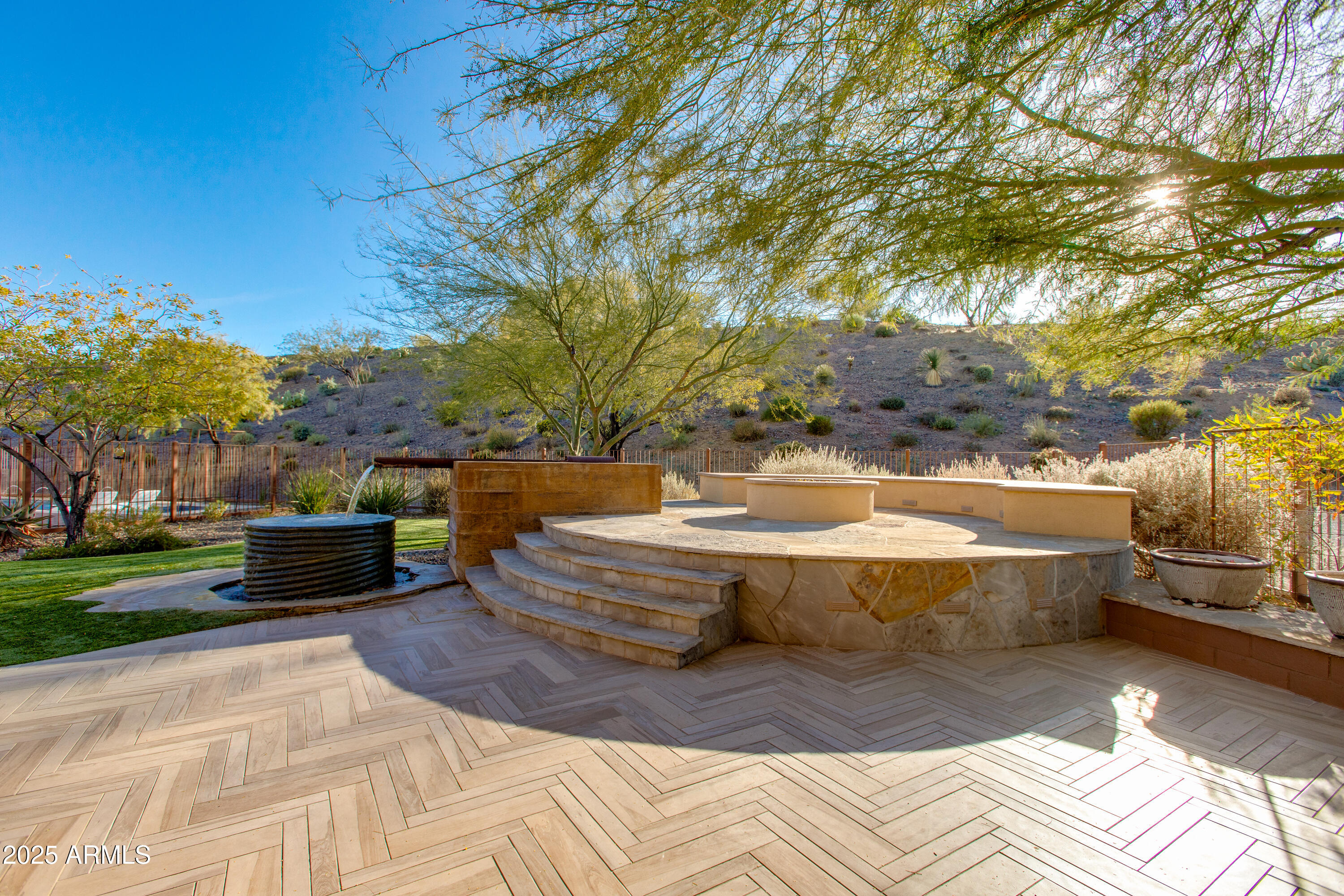 3285 MAVERICK Drive