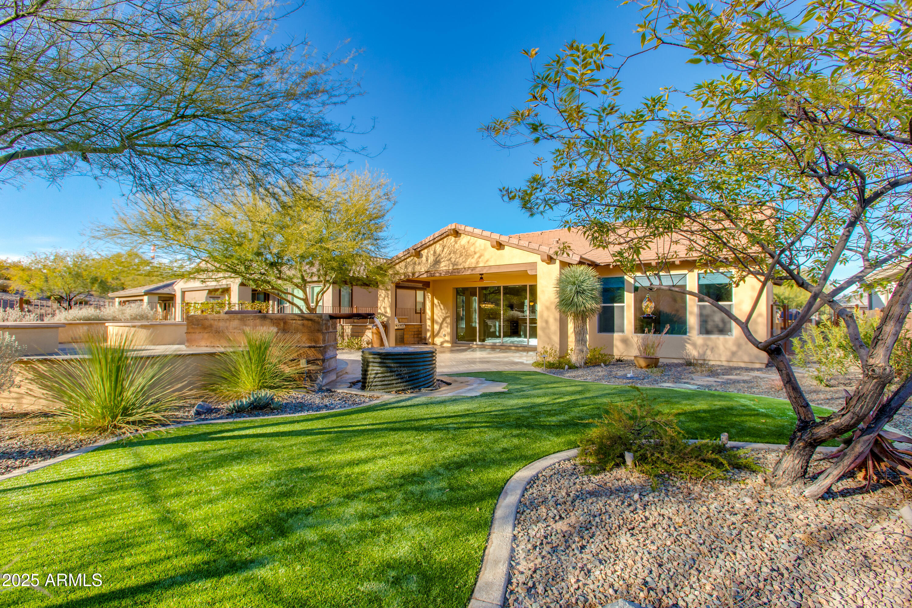 3285 MAVERICK Drive