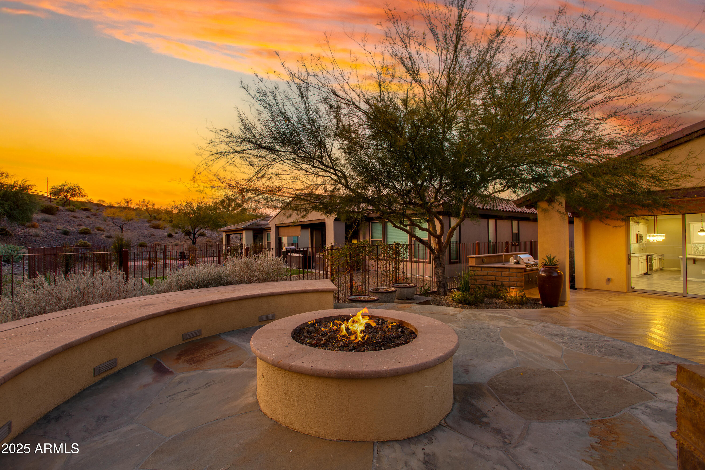 3285 MAVERICK Drive
