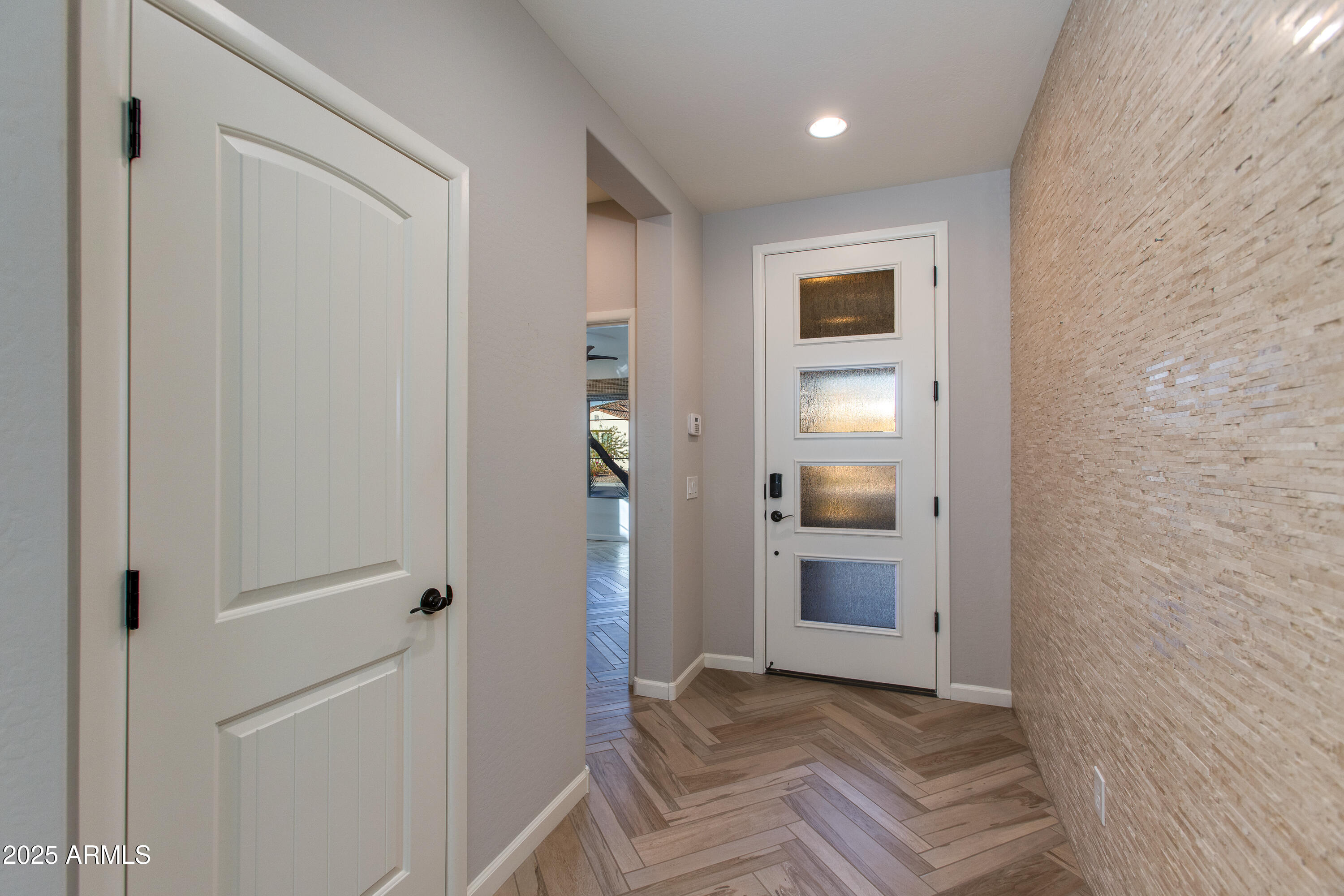 3285 MAVERICK Drive