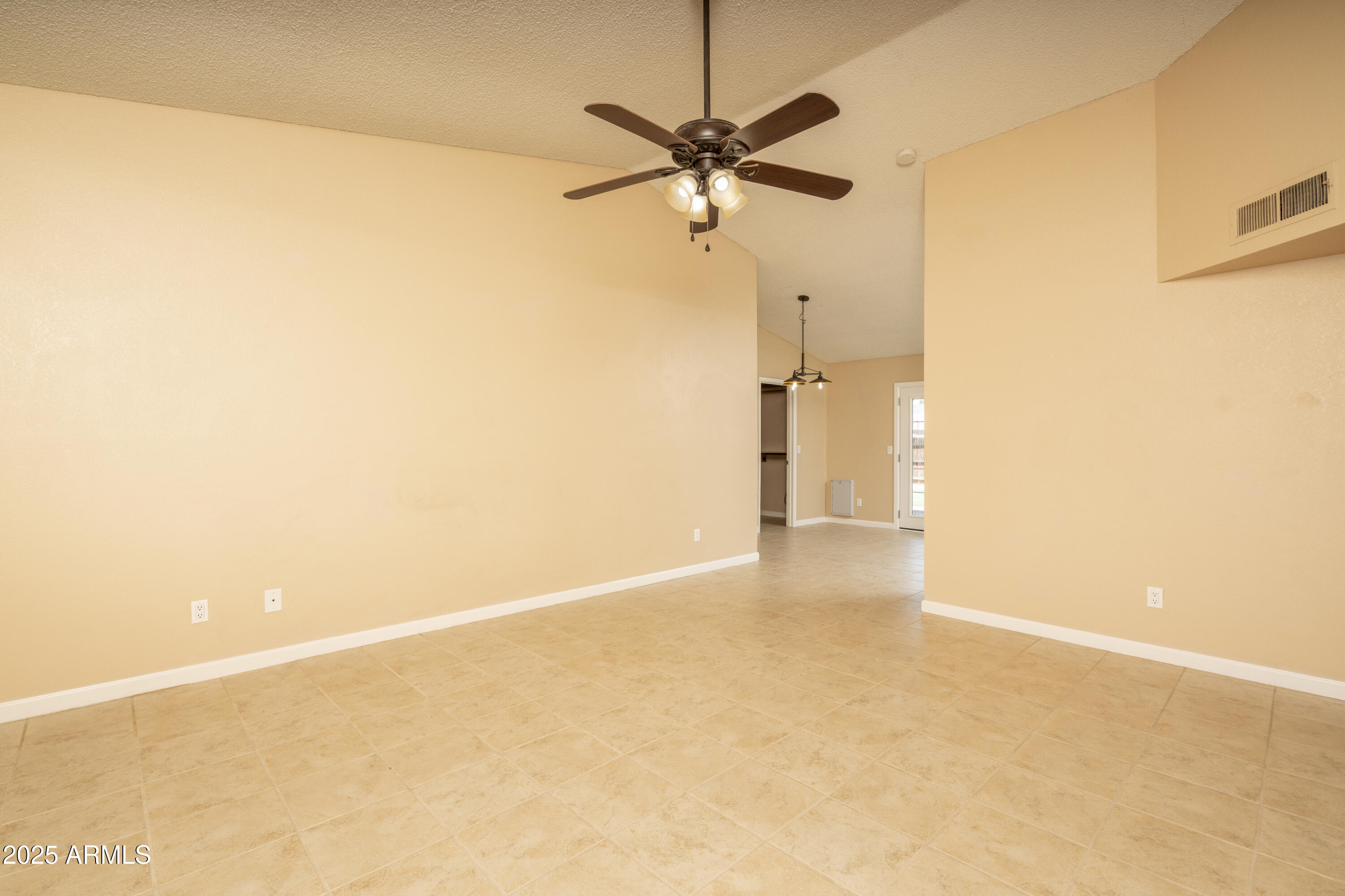 1318 W McNair Street