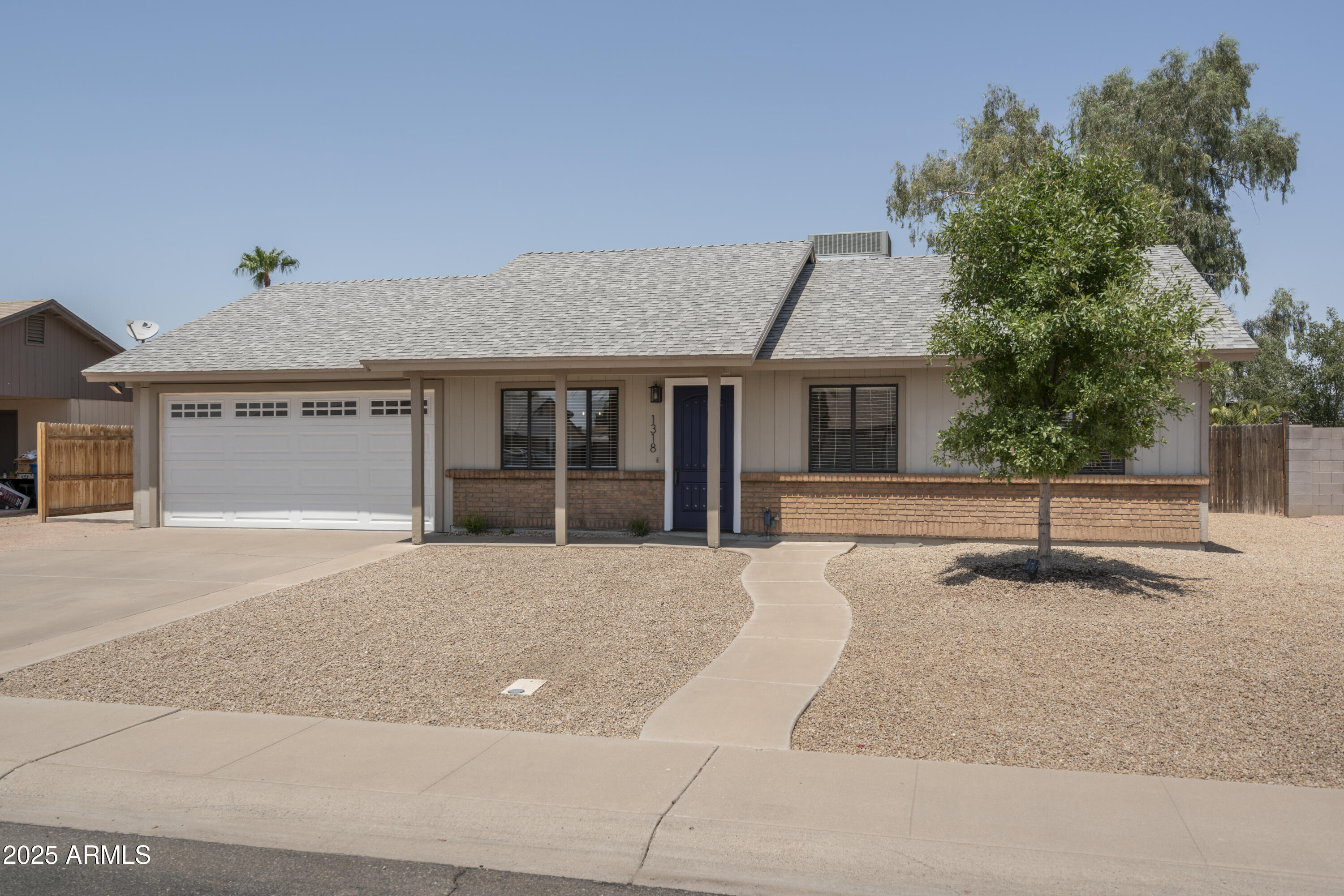 1318 W McNair Street