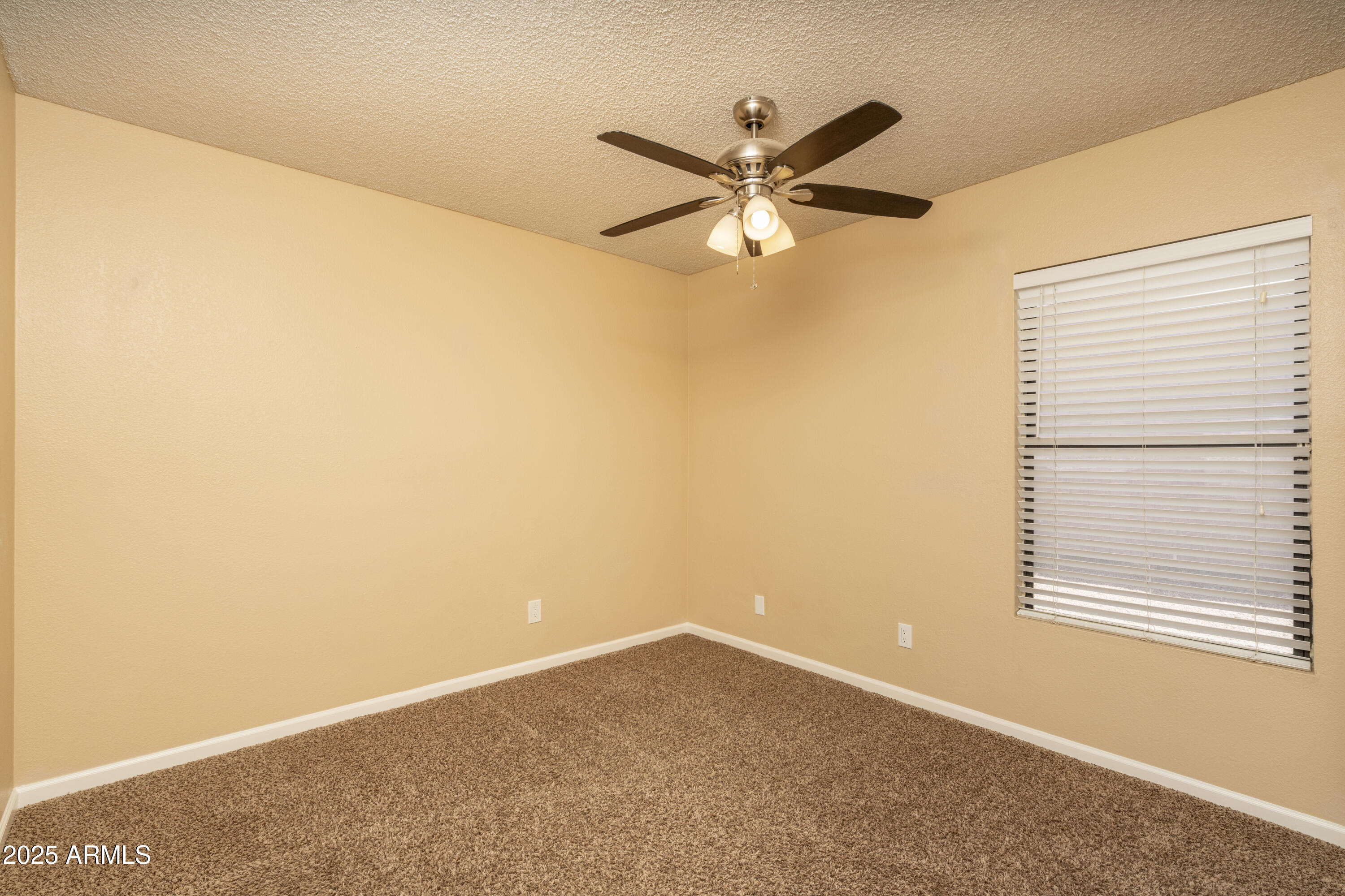 1318 W McNair Street