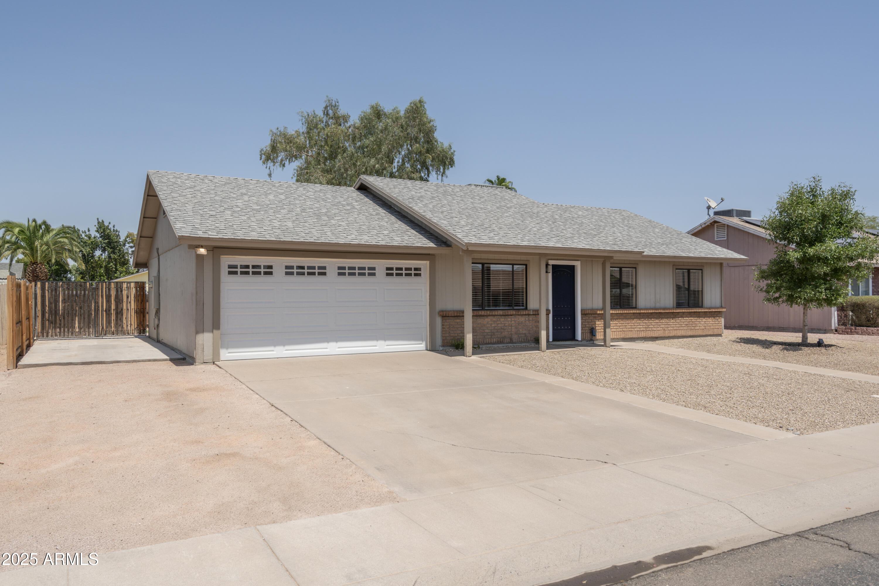 1318 W McNair Street