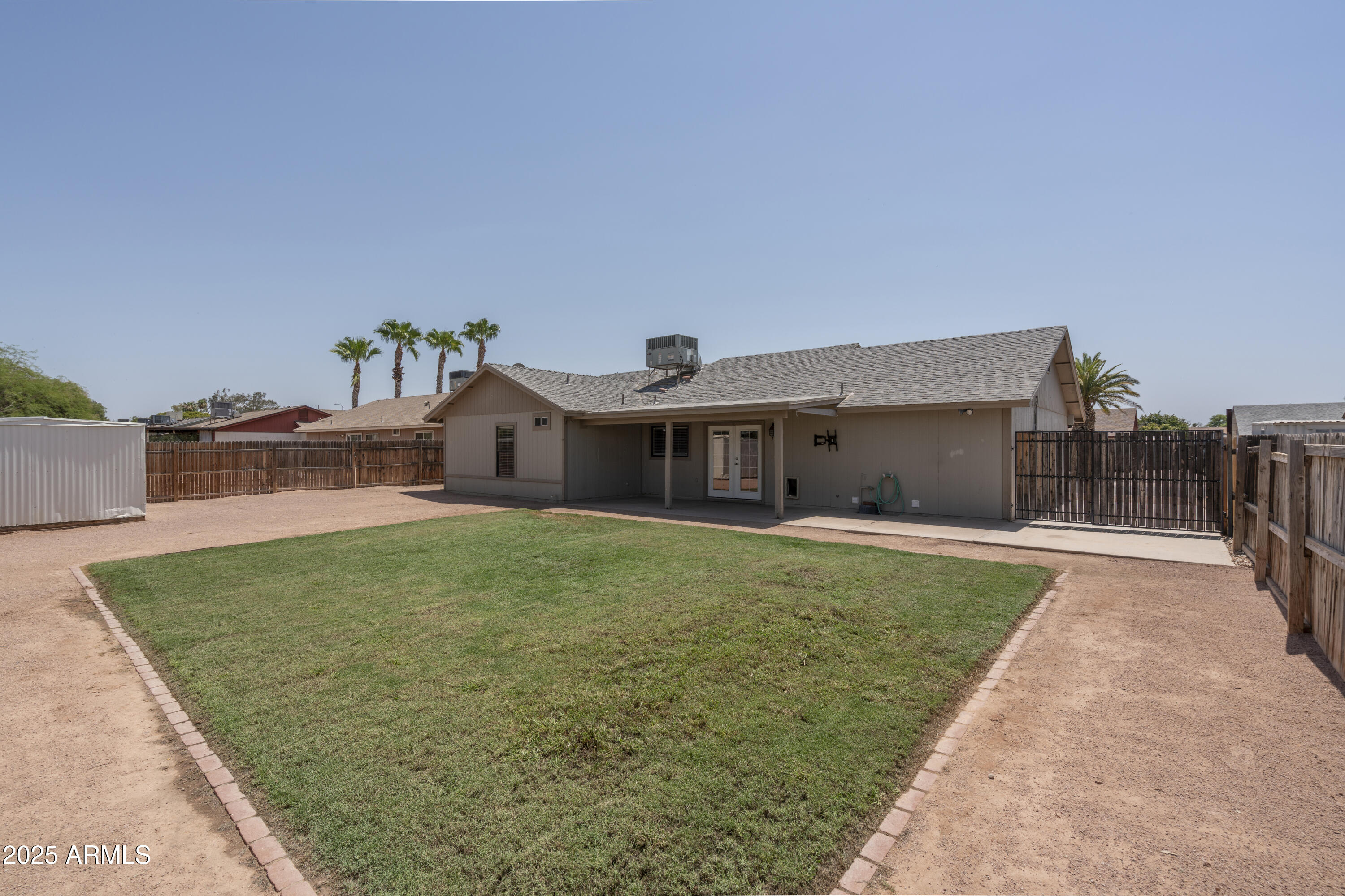 1318 W McNair Street