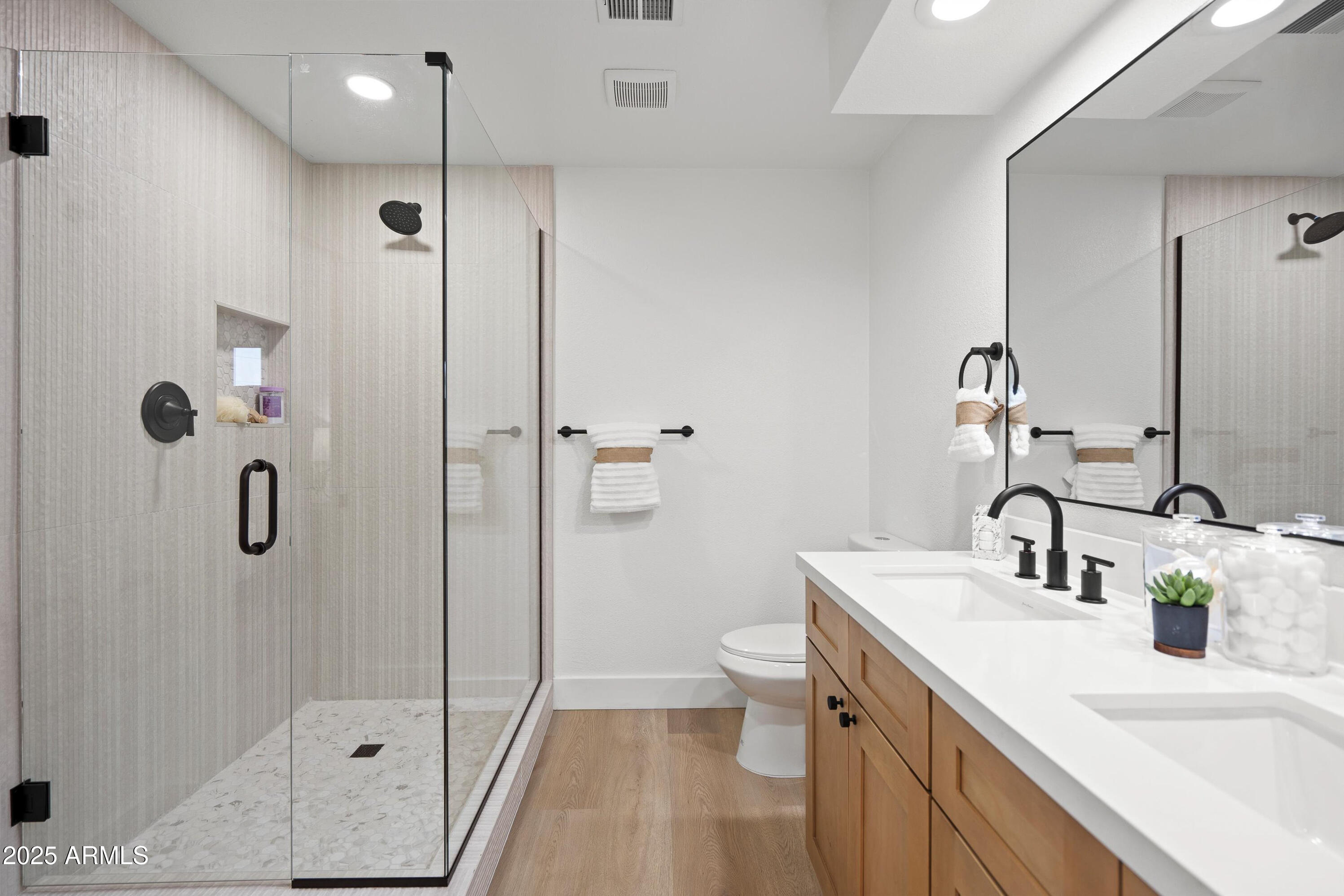 1121 E TOWNLEY Avenue, Phoenix